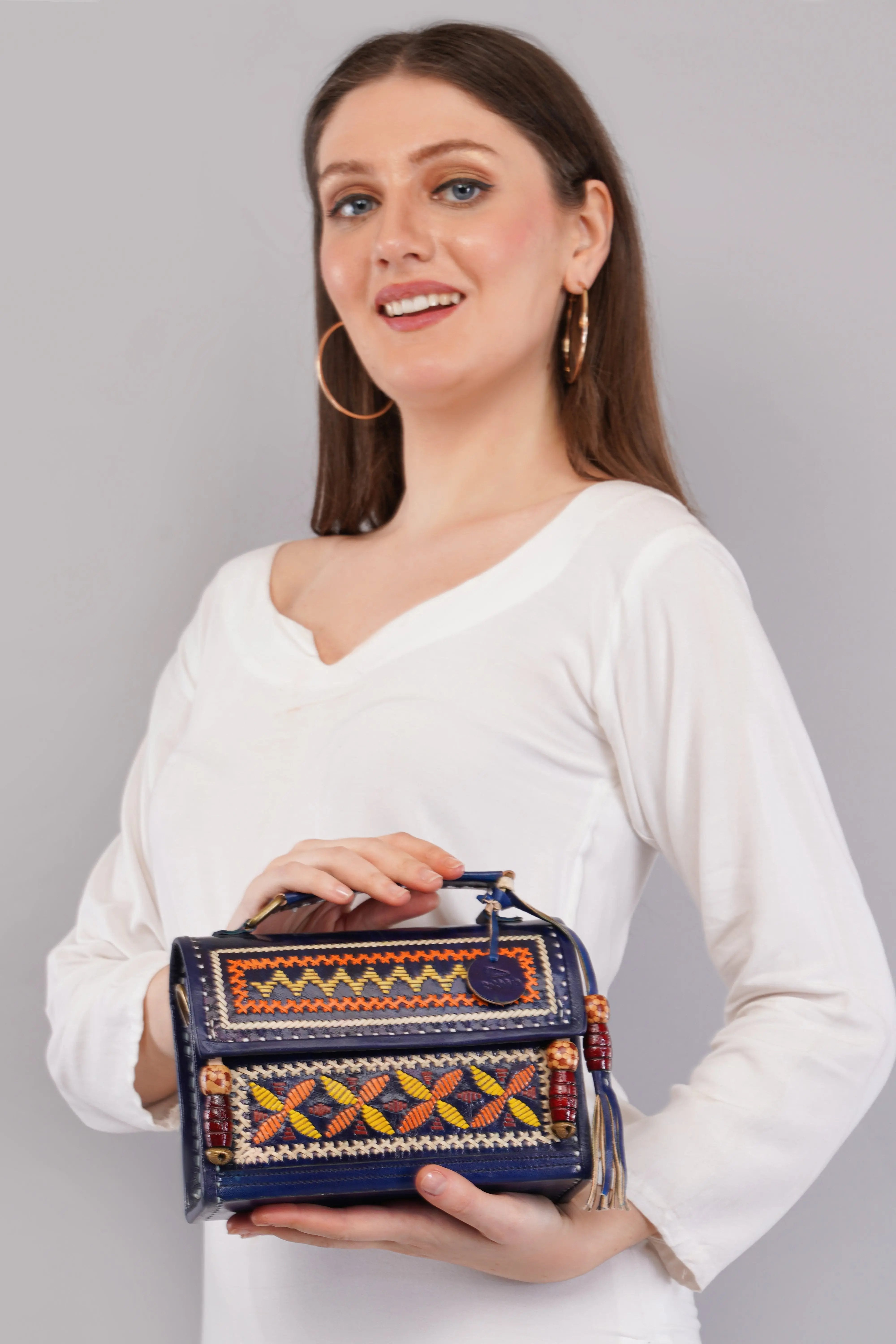 Blue Antique Hut - The Sling RAKHIYO