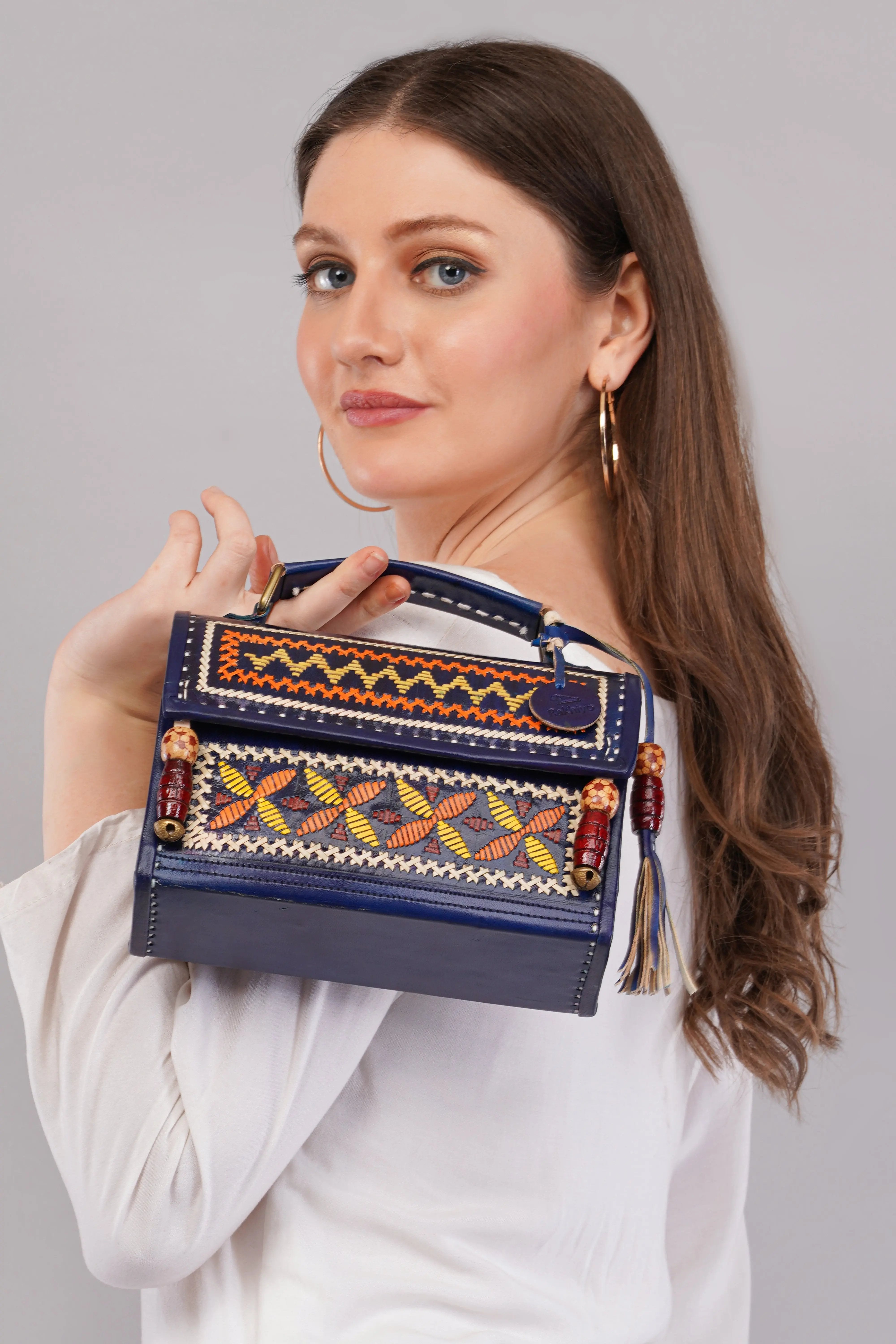 Blue Antique Hut - The Sling RAKHIYO