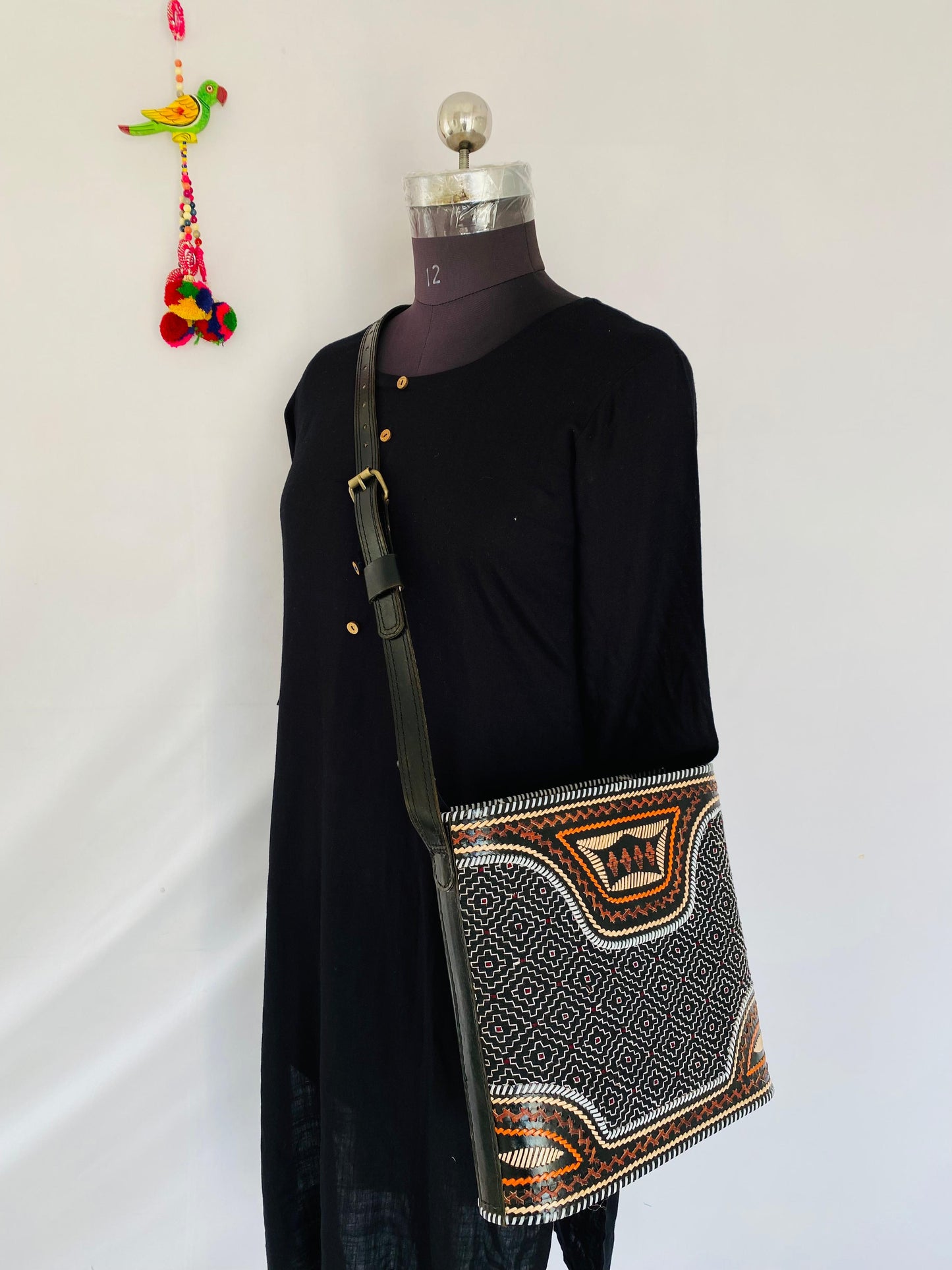 Kambhiro - Sling/Shoulder Bag