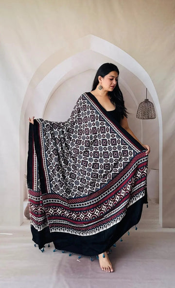 Off White Ajarakh Modal Dupatta RAKHIYO