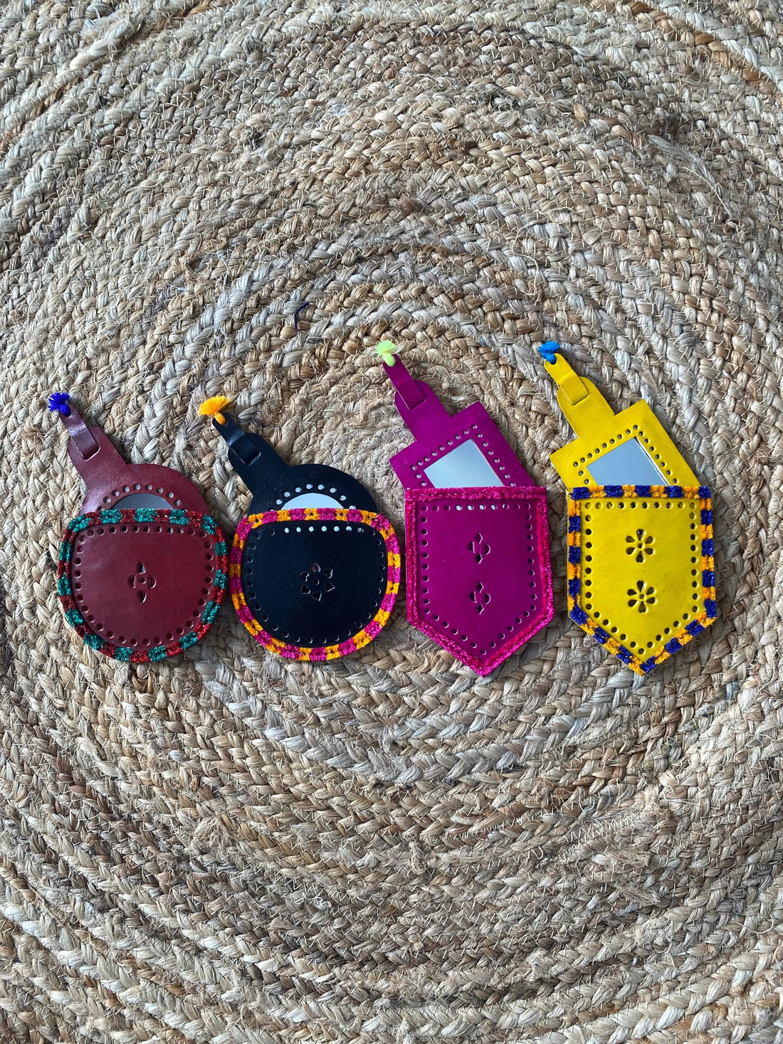Mini mirror (4pcs set) RAKHIYO