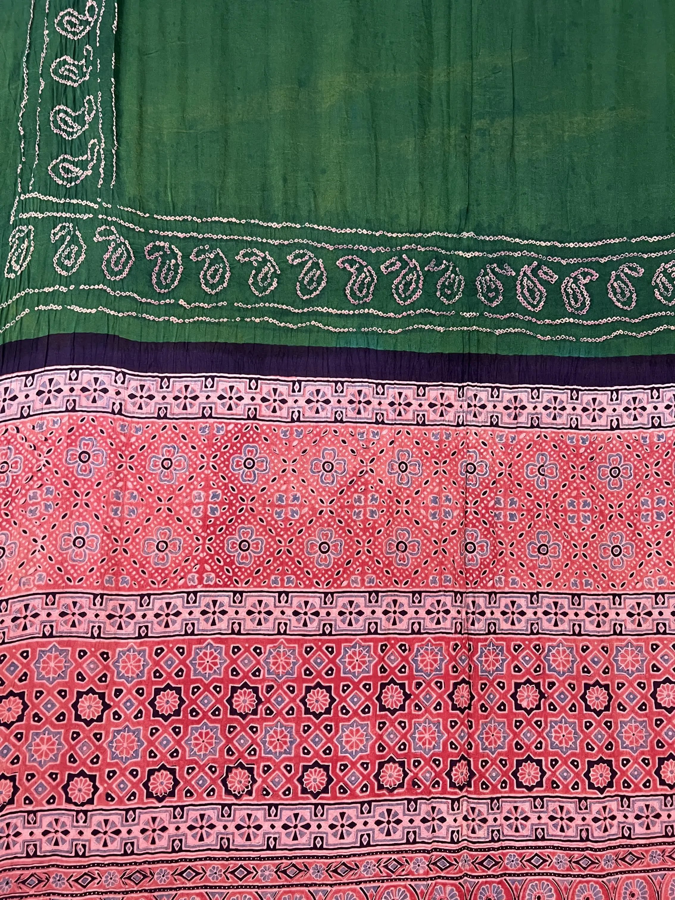 Green Gaala Design Premium Rai Bandhej Gaji Silk Ajarakh-bandhani Saree RAKHIYO