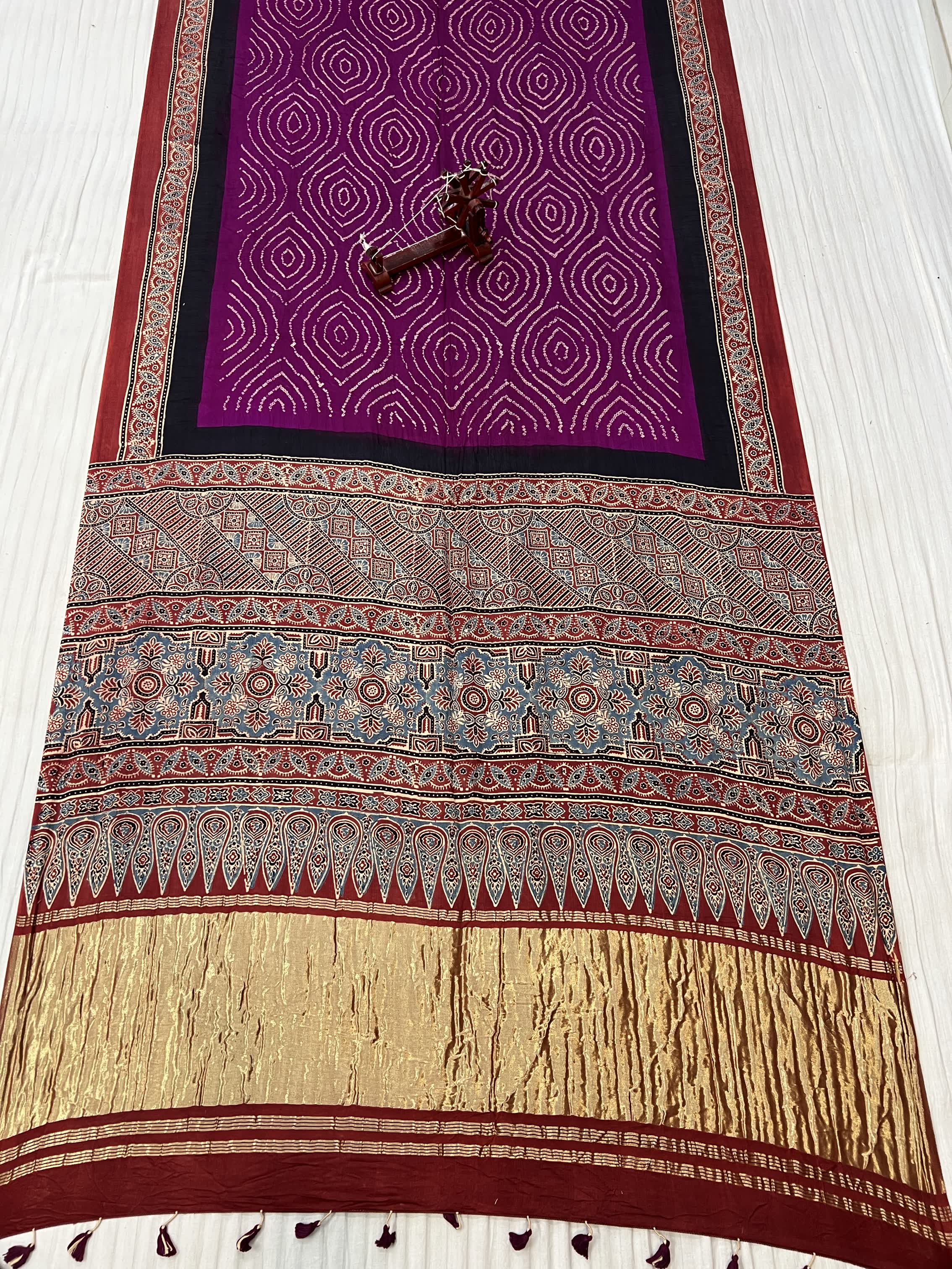 Purple Rai Bandhej Gaji Silk Ajarakh-bandhani Saree RAKHIYO