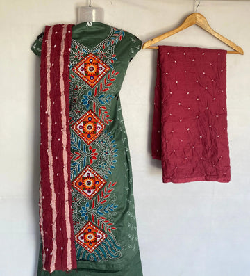 Seagreen Kutchhi Bandhani Suit Material RAKHIYO