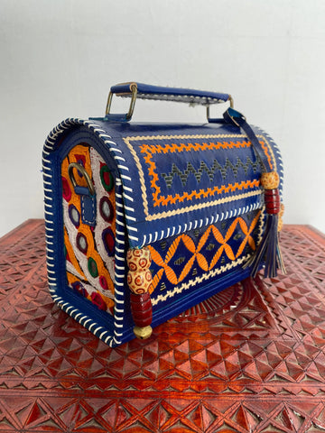 Blue Antique Hut - The Sling RAKHIYO