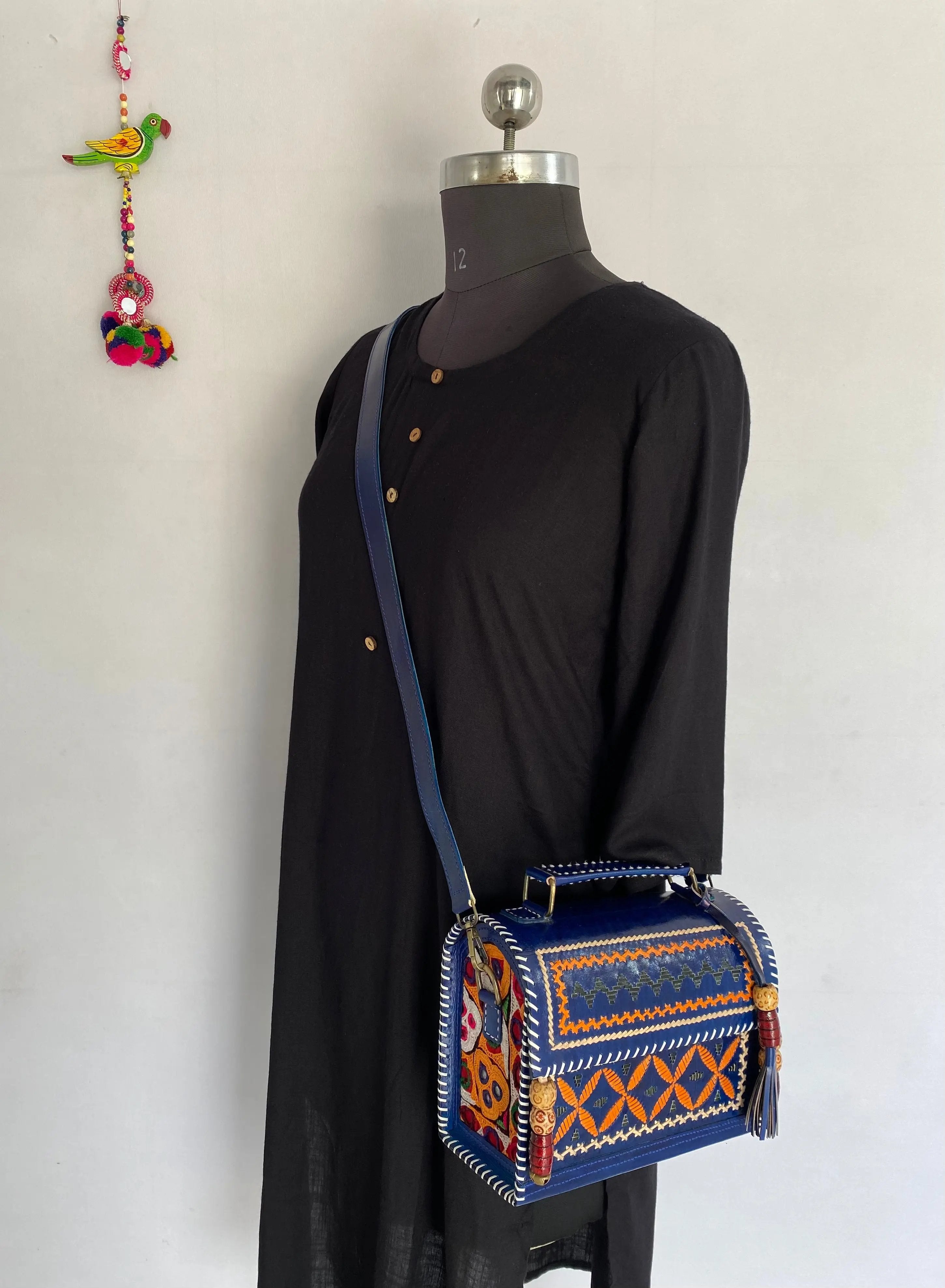 Blue Antique Hut - The Sling RAKHIYO