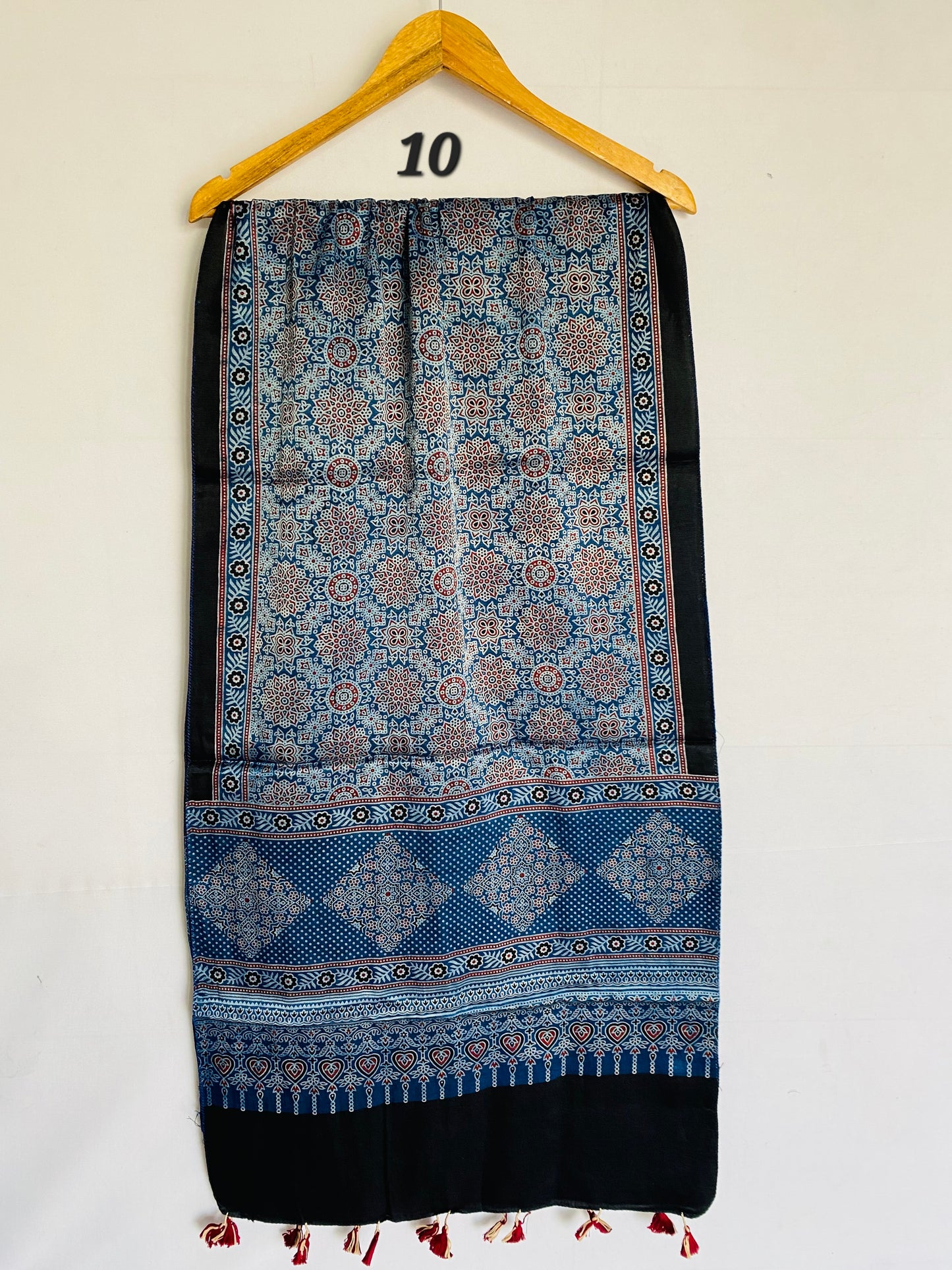 Ajarakh Mashroo Tessal Stoles