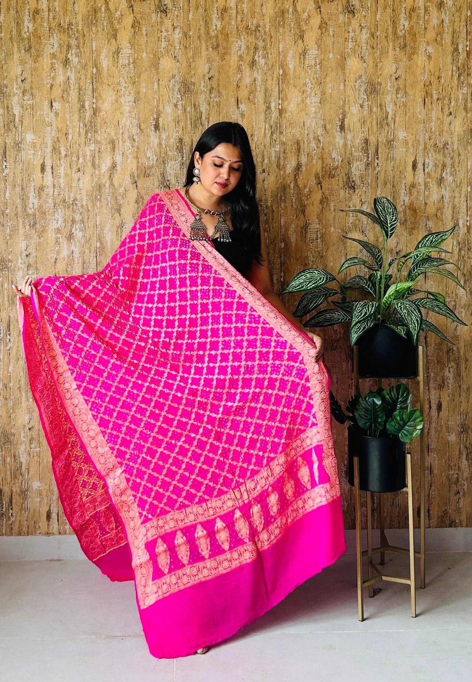 Pink Bandhej Banarasi Crepe Dupatta RAKHIYO