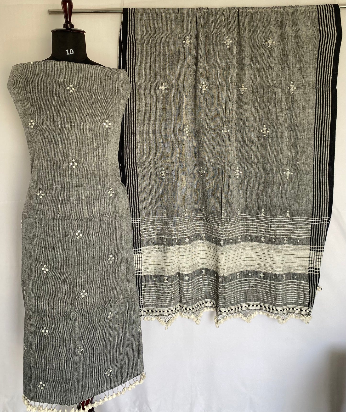 Bhujodi Kala Cotton Suit Material