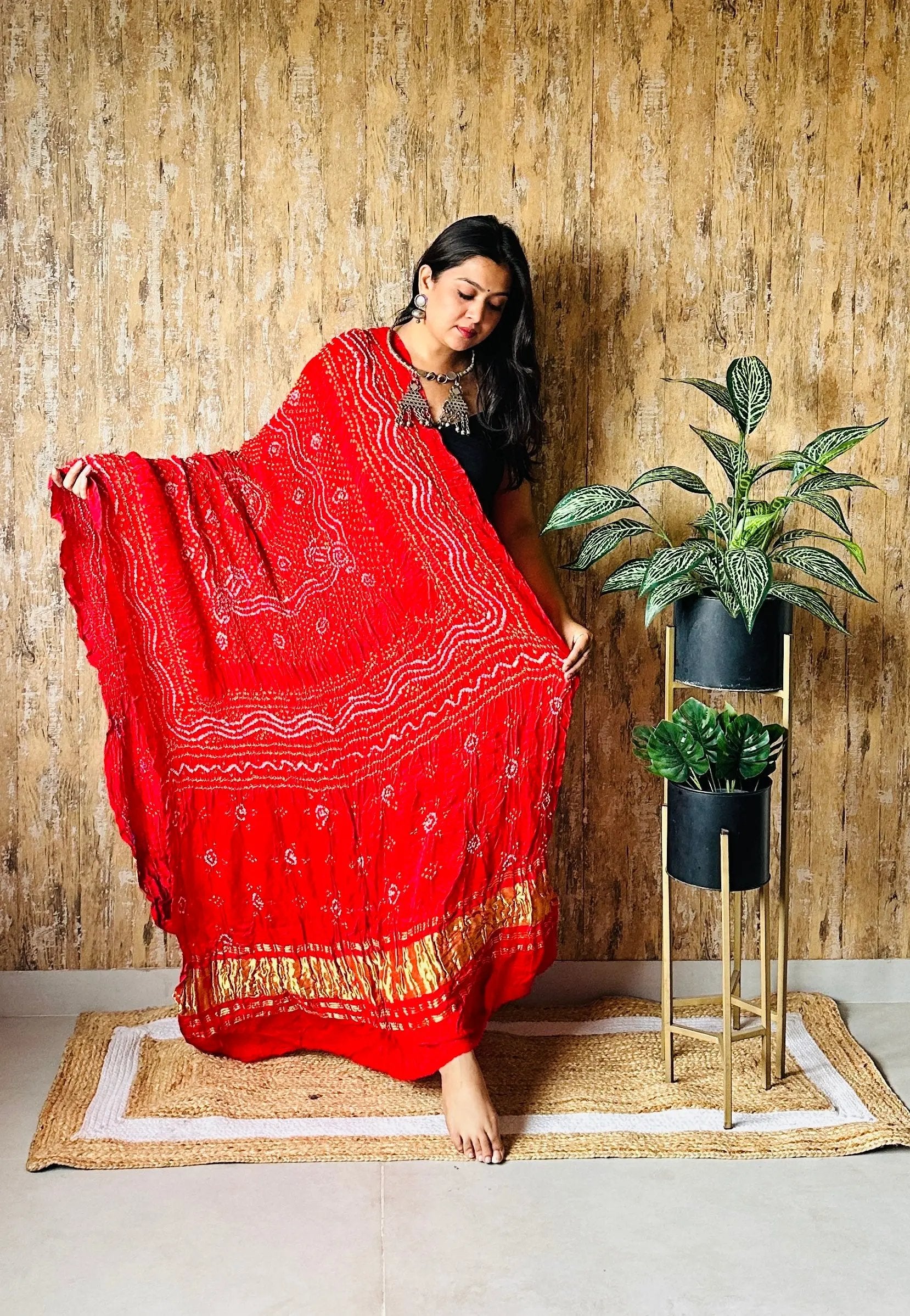Red Bandhej Chandrokhani Gaji Dupatta RAKHIYO