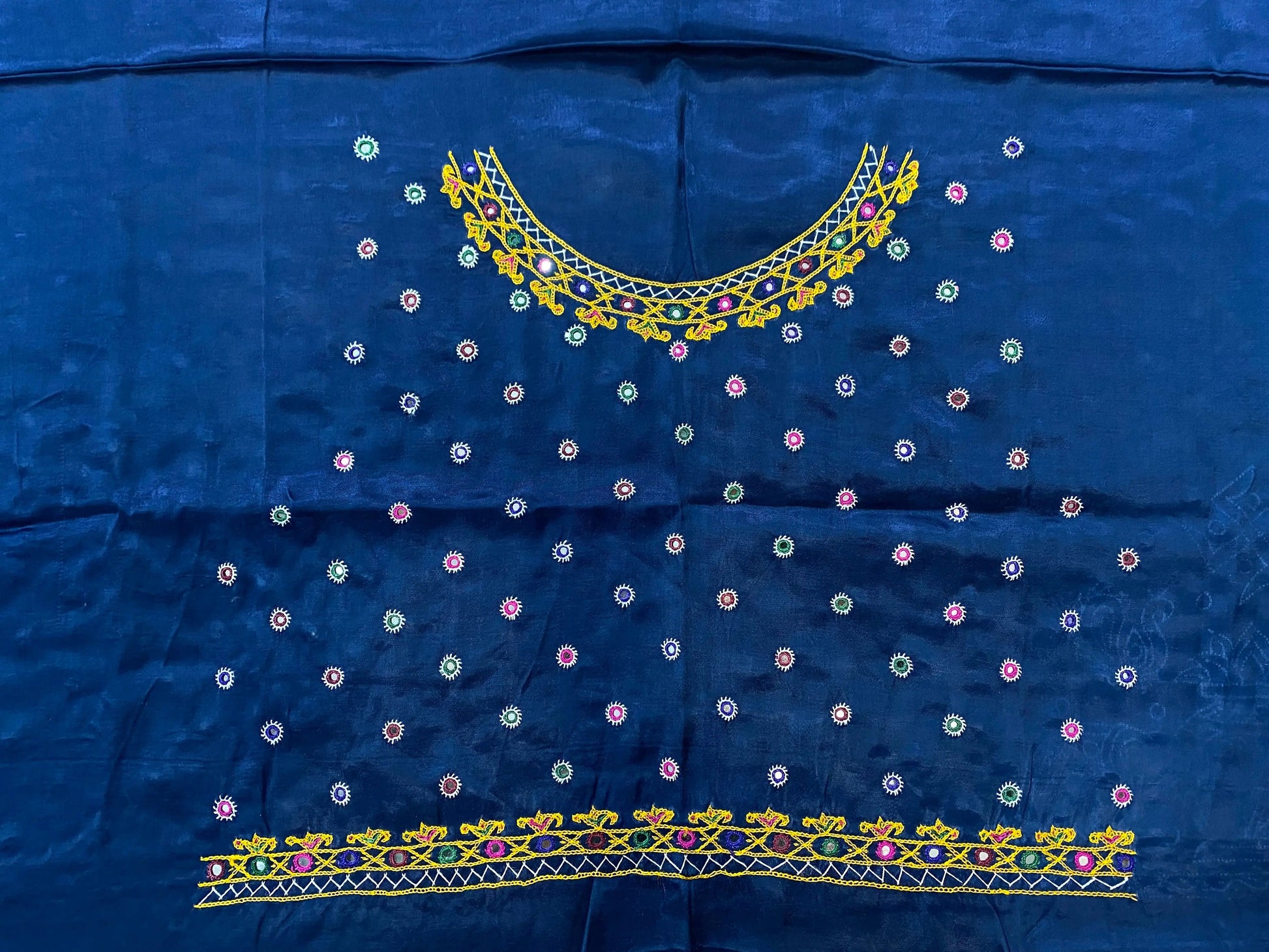 Kutch Embroidered Mashroo Silk Blouse Piece RAKHIYO