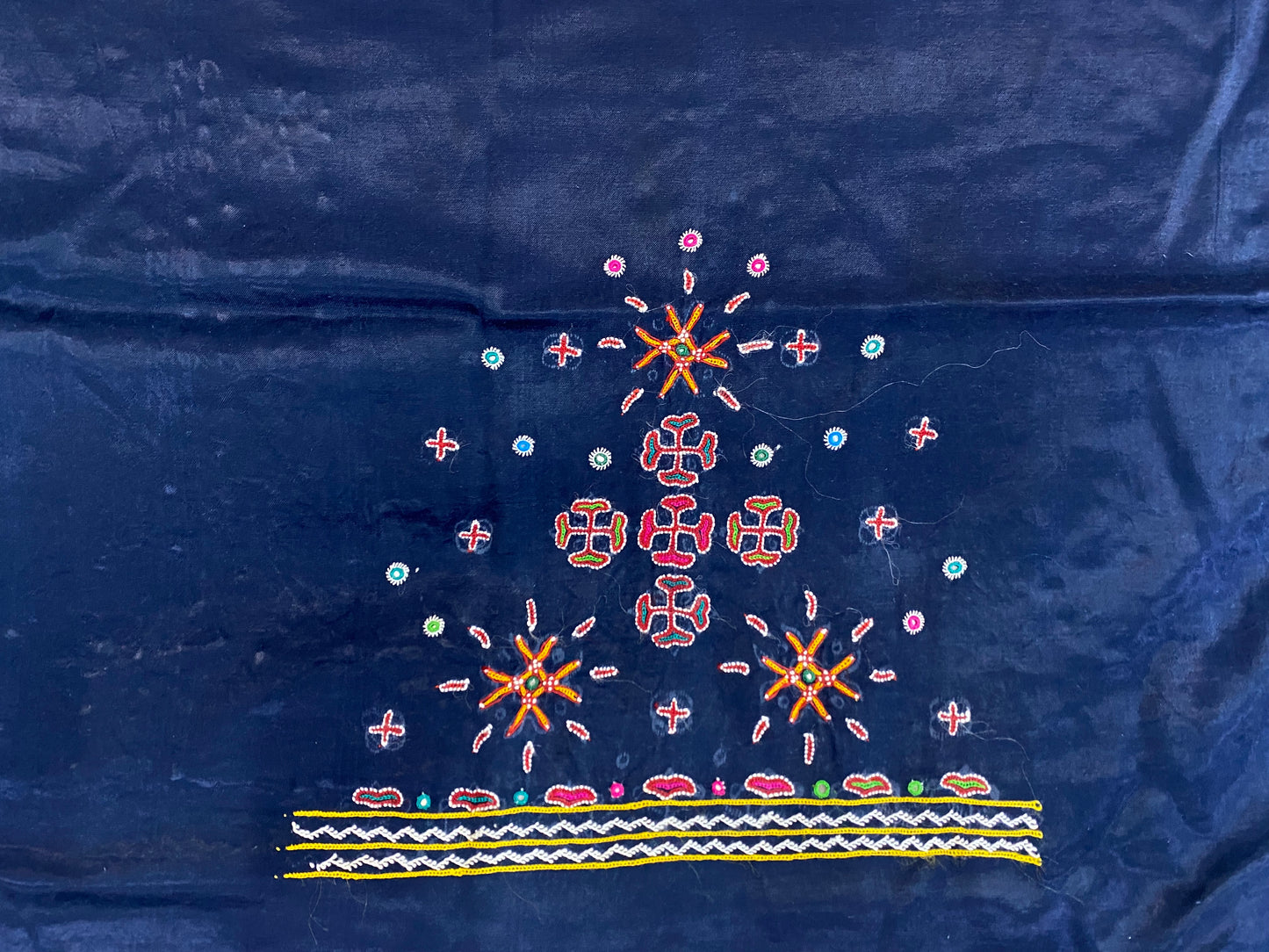 Mutva Kutch Embroidered Mashroo Silk Blouse Piece