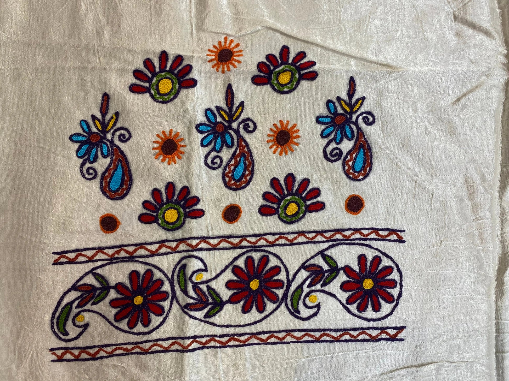 Aari Work Kutch Embroidered Mashroo Silk Blouse Piece RAKHIYO