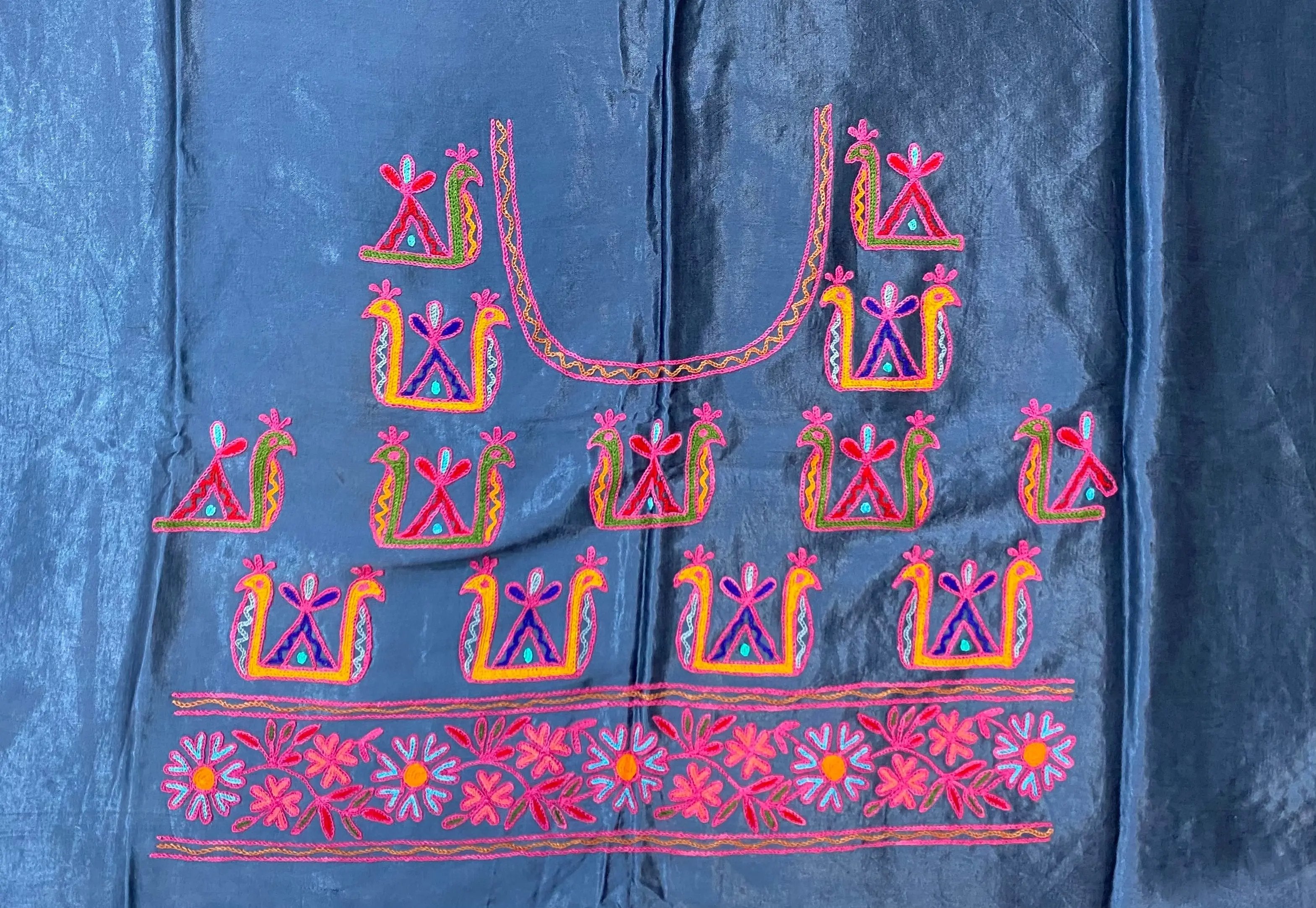 Aari Work Kutch Embroidered Mashroo Silk Blouse Piece RAKHIYO