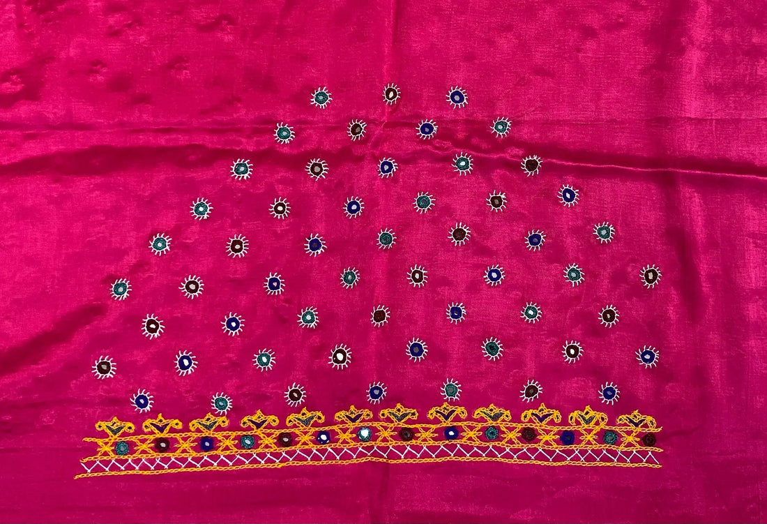 Kutch Embroidered Mashroo Silk Blouse Piece RAKHIYO
