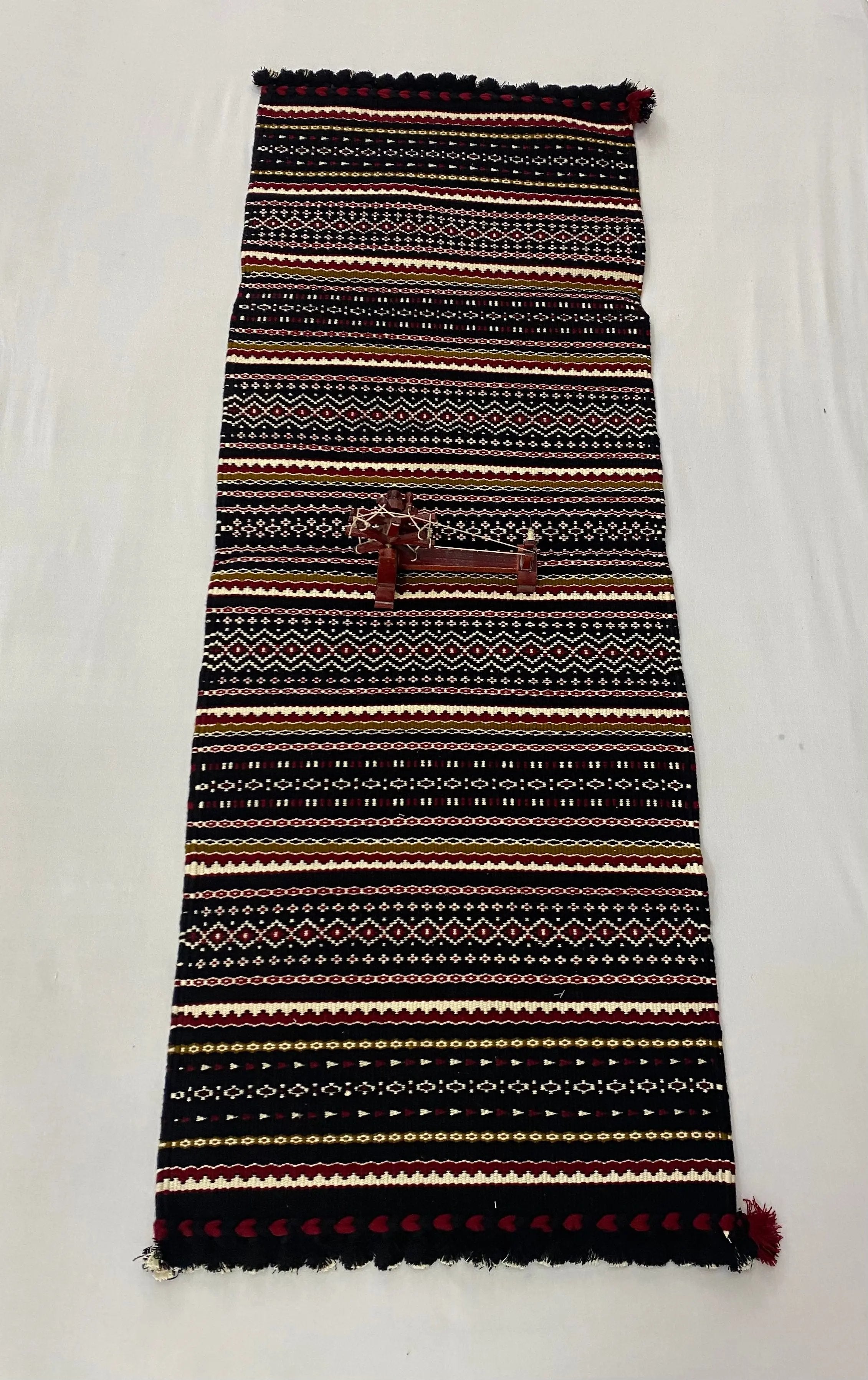 Handweave Bhujodi Woolen Runner(2x5  feet) RAKHIYO