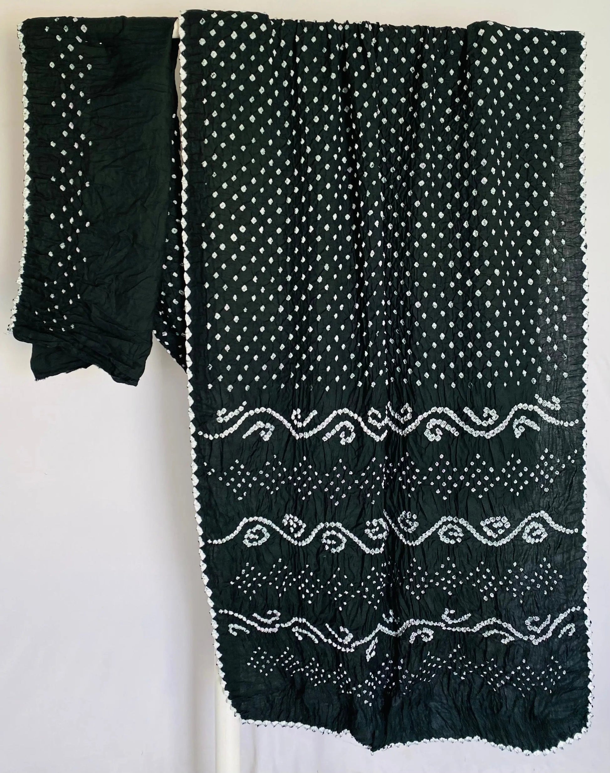 Black Cotton Bandhej Saree RAKHIYO