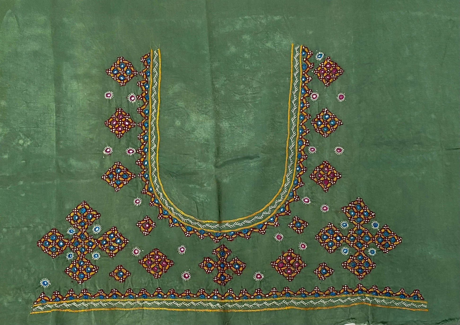 Mutva Kutch Embroidered Mashroo Silk Blouse Piece RAKHIYO