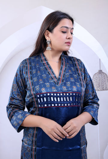 Ravini Ajarakh V Neck Mashroo Silk Straight Kurti