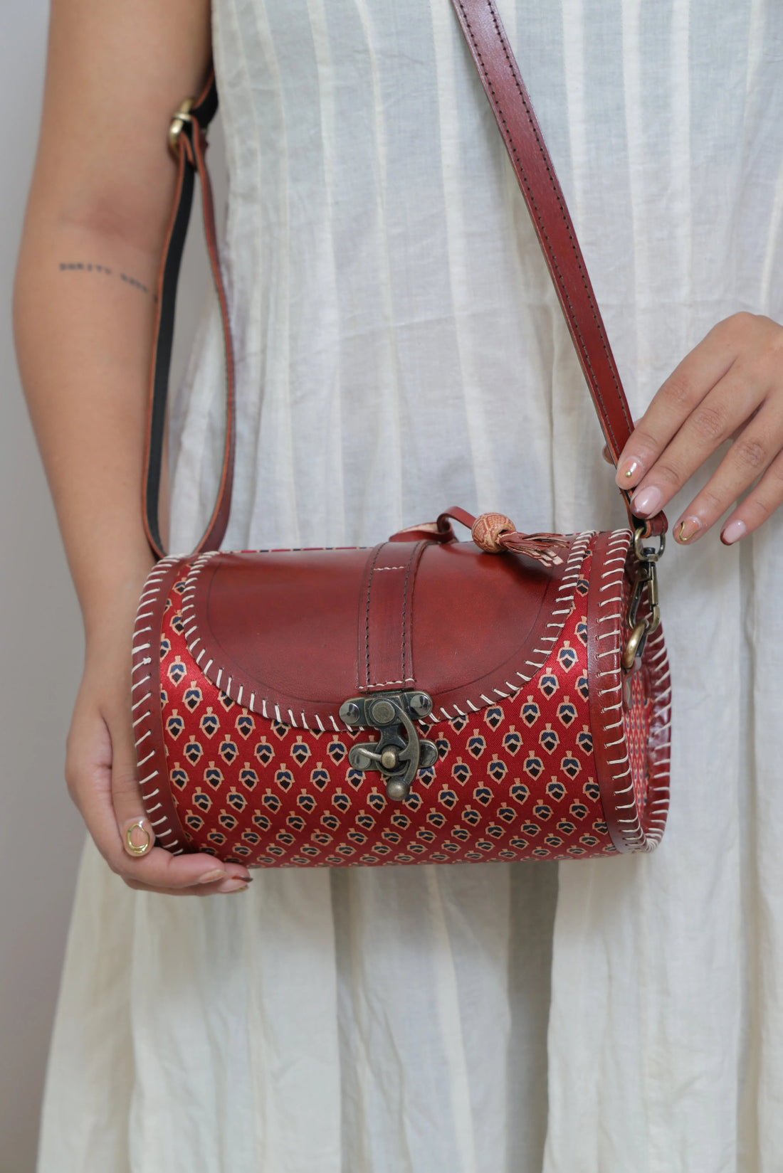 Dholak Maroon - The Sling RAKHIYO