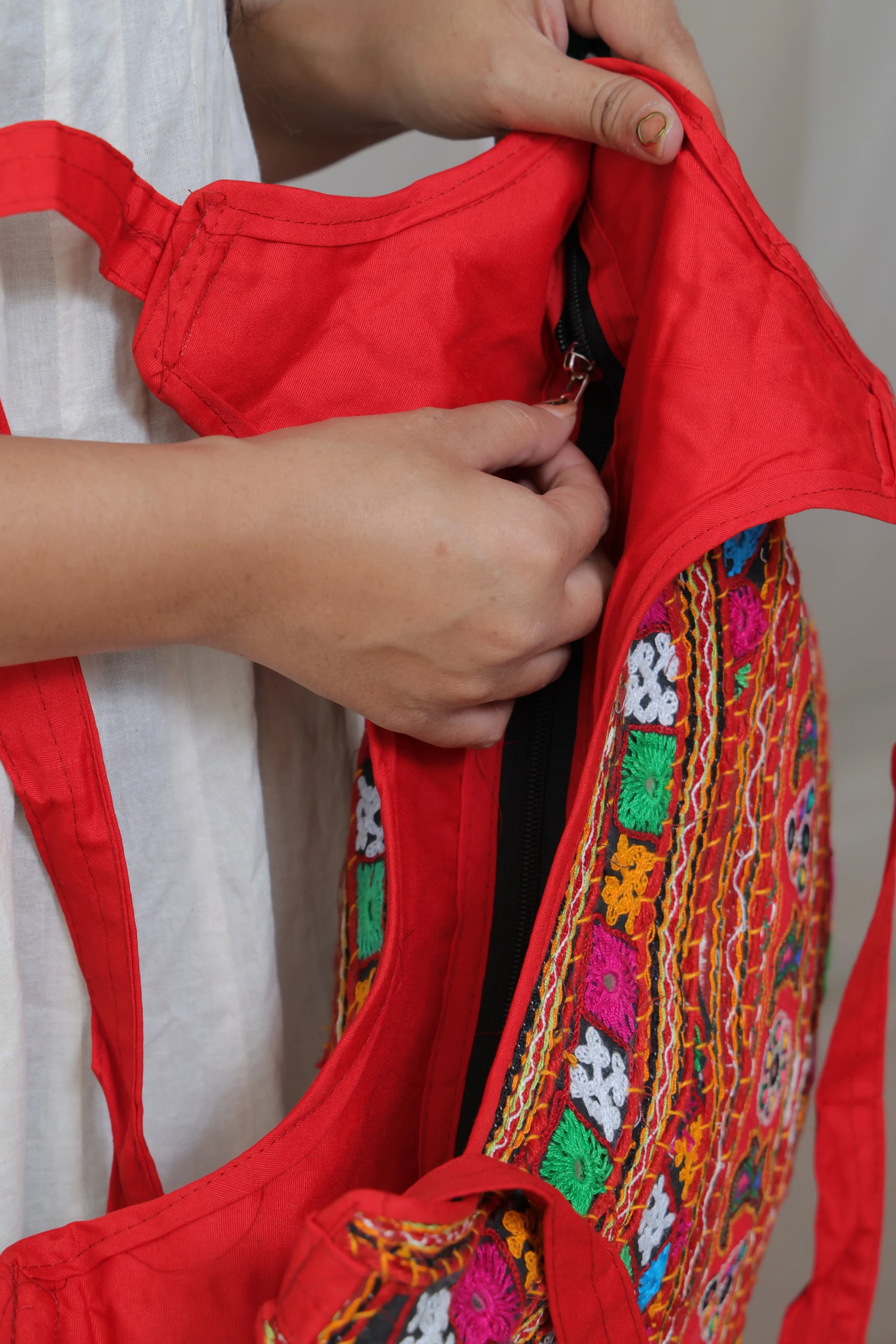 Kutchh Handwork Round Tote Bag RAKHIYO