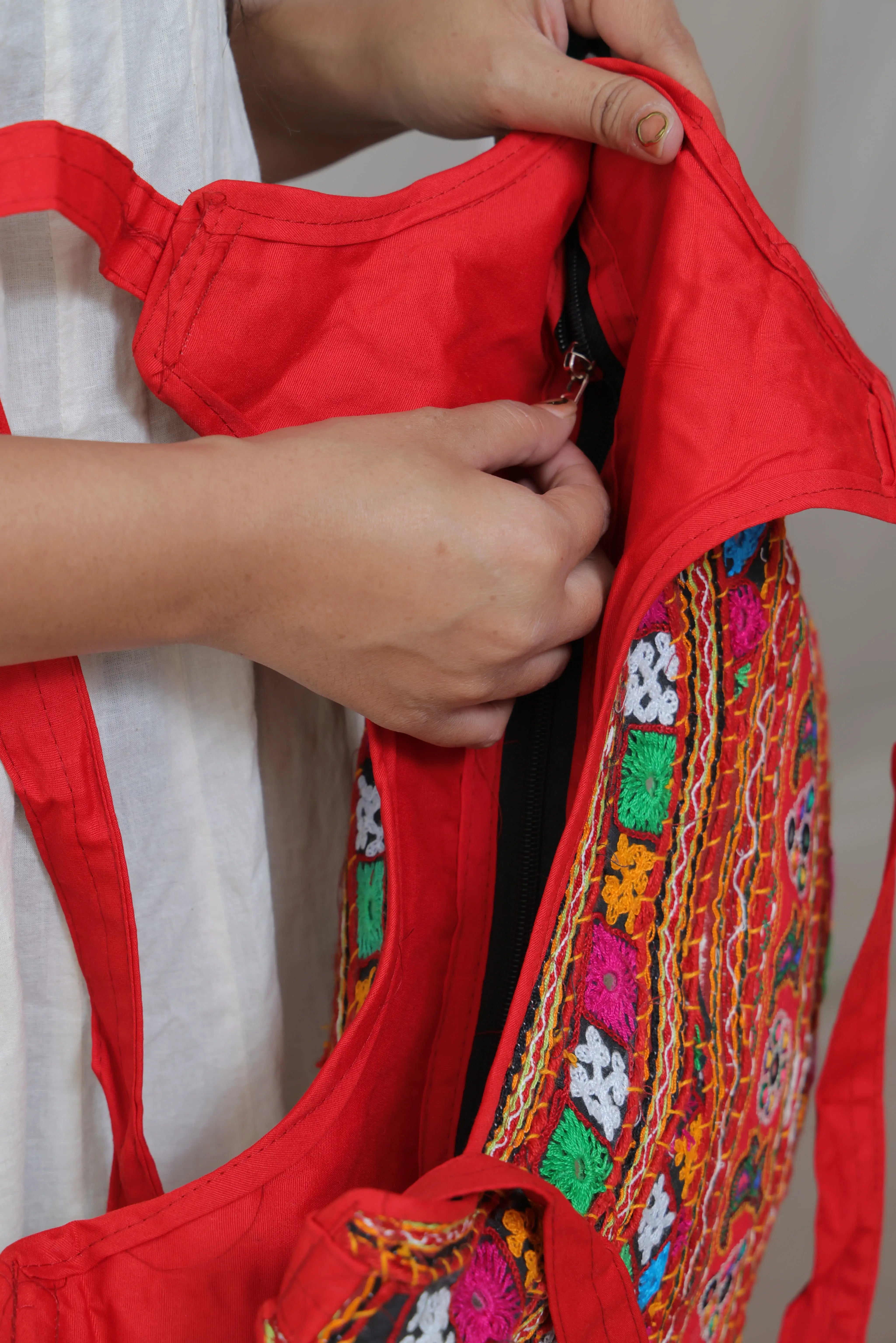 Kutchh Handwork Round Tote Bag RAKHIYO