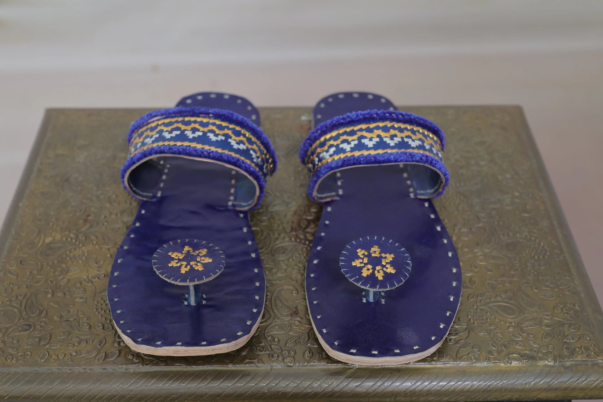 Blue Kutchhi Leather Chappal/Jutti RAKHIYO