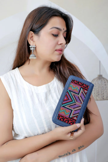 Embroidered Wallet RAKHIYO
