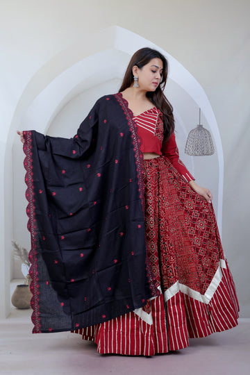 Maaya Ajarakh Kutchhi Embroidered Cotton Chaniyacholi