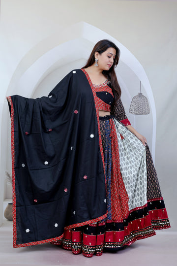 Eva Multi Black Kutchhi Soft Cotton Chaniyacholi