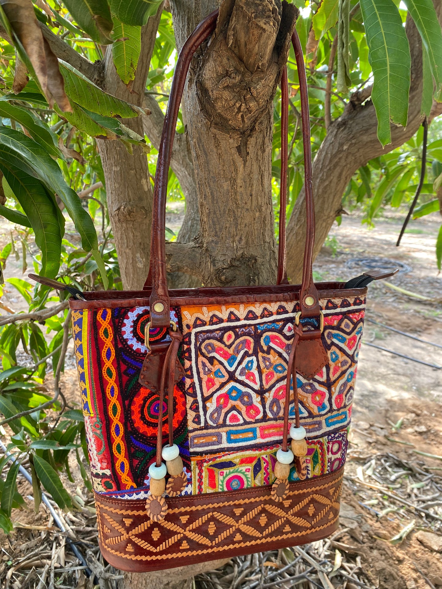 KutchhiAntique - The Tote