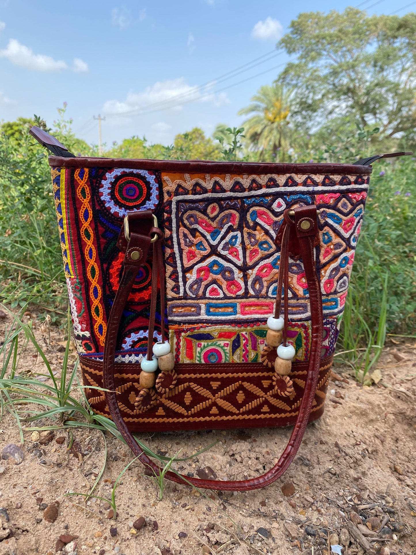 KutchhiAntique - The Tote