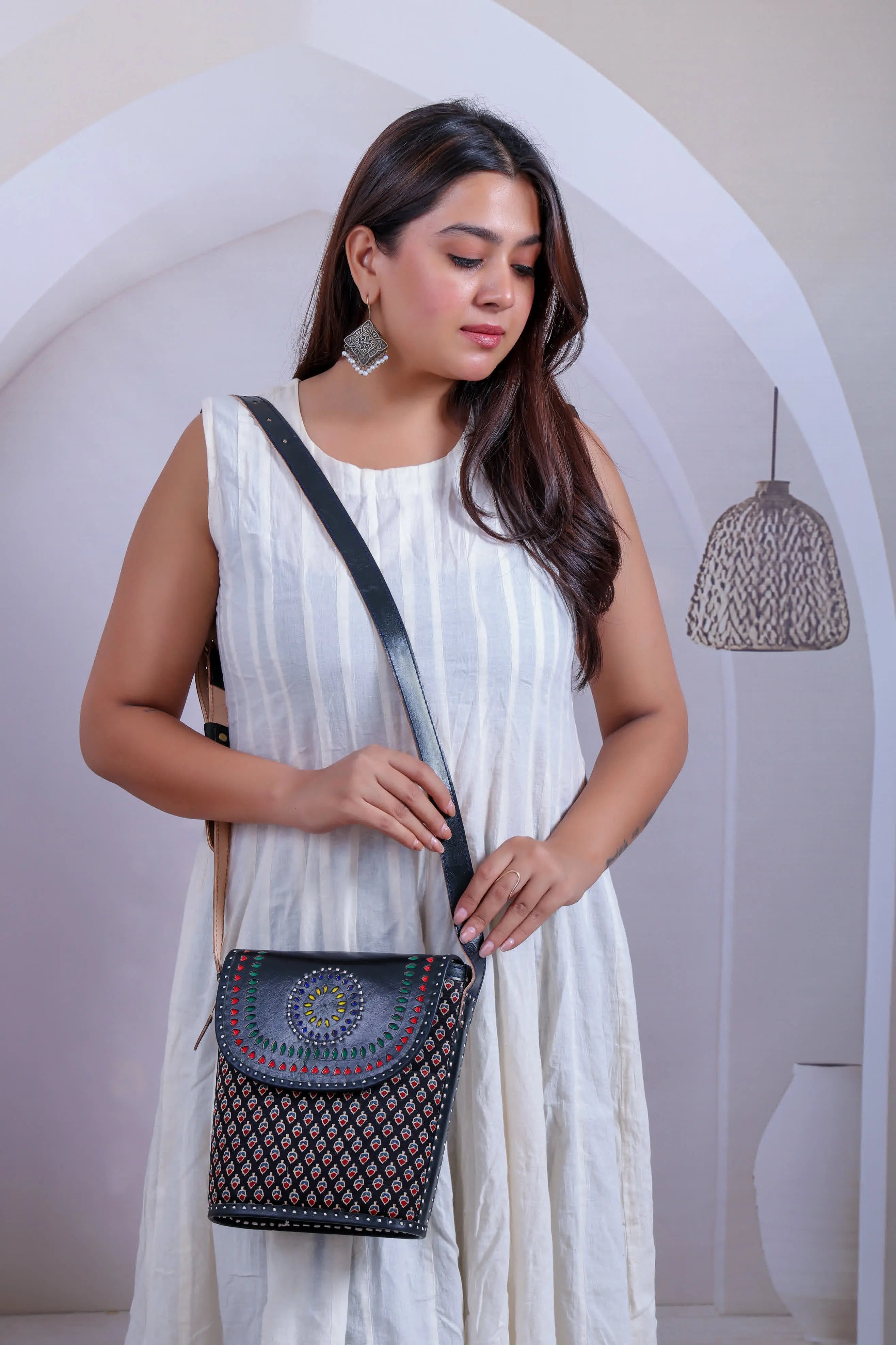 Black Ajarakh Bucket - The sling RAKHIYO