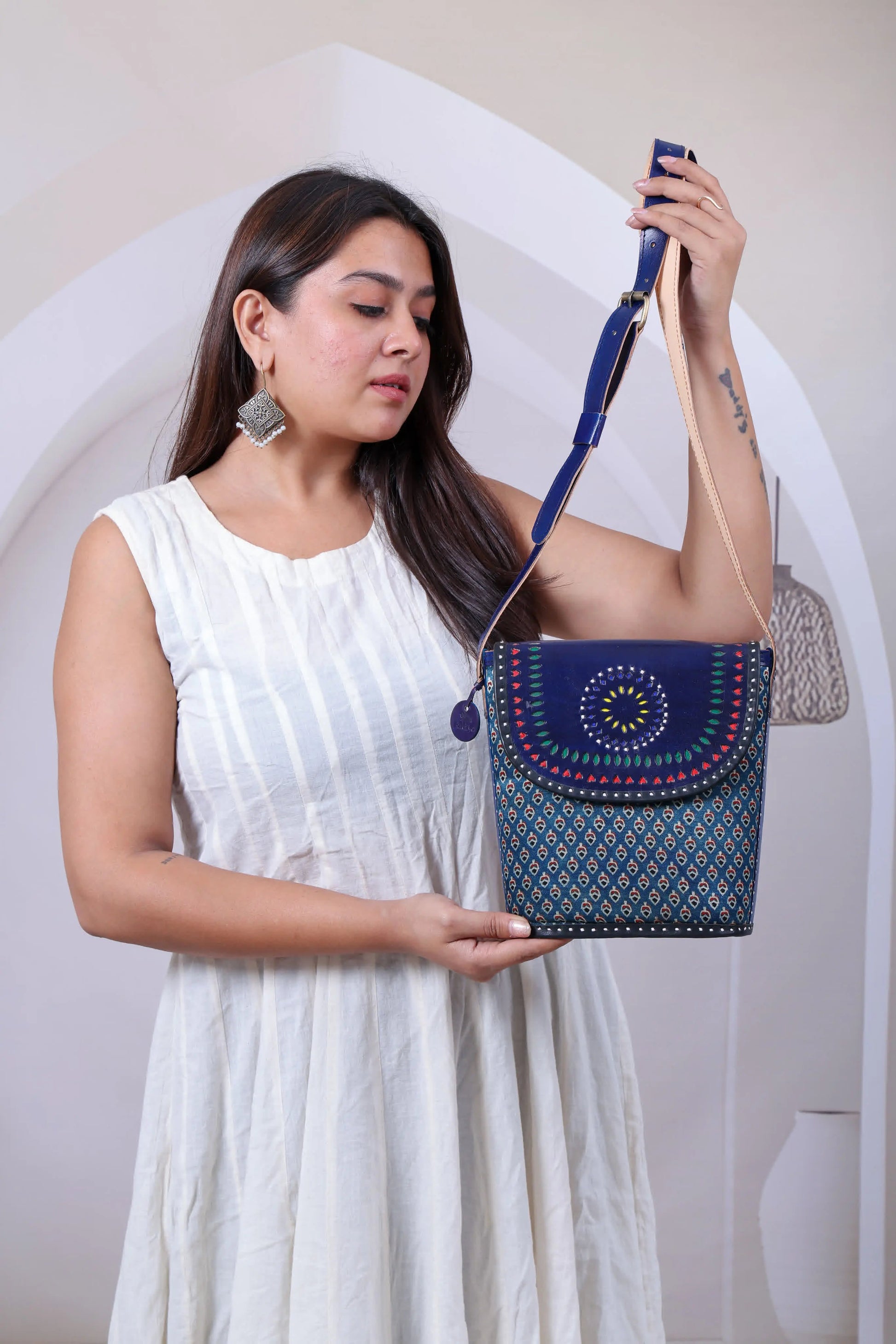 Indigo Ajarakh Bucket - The sling RAKHIYO