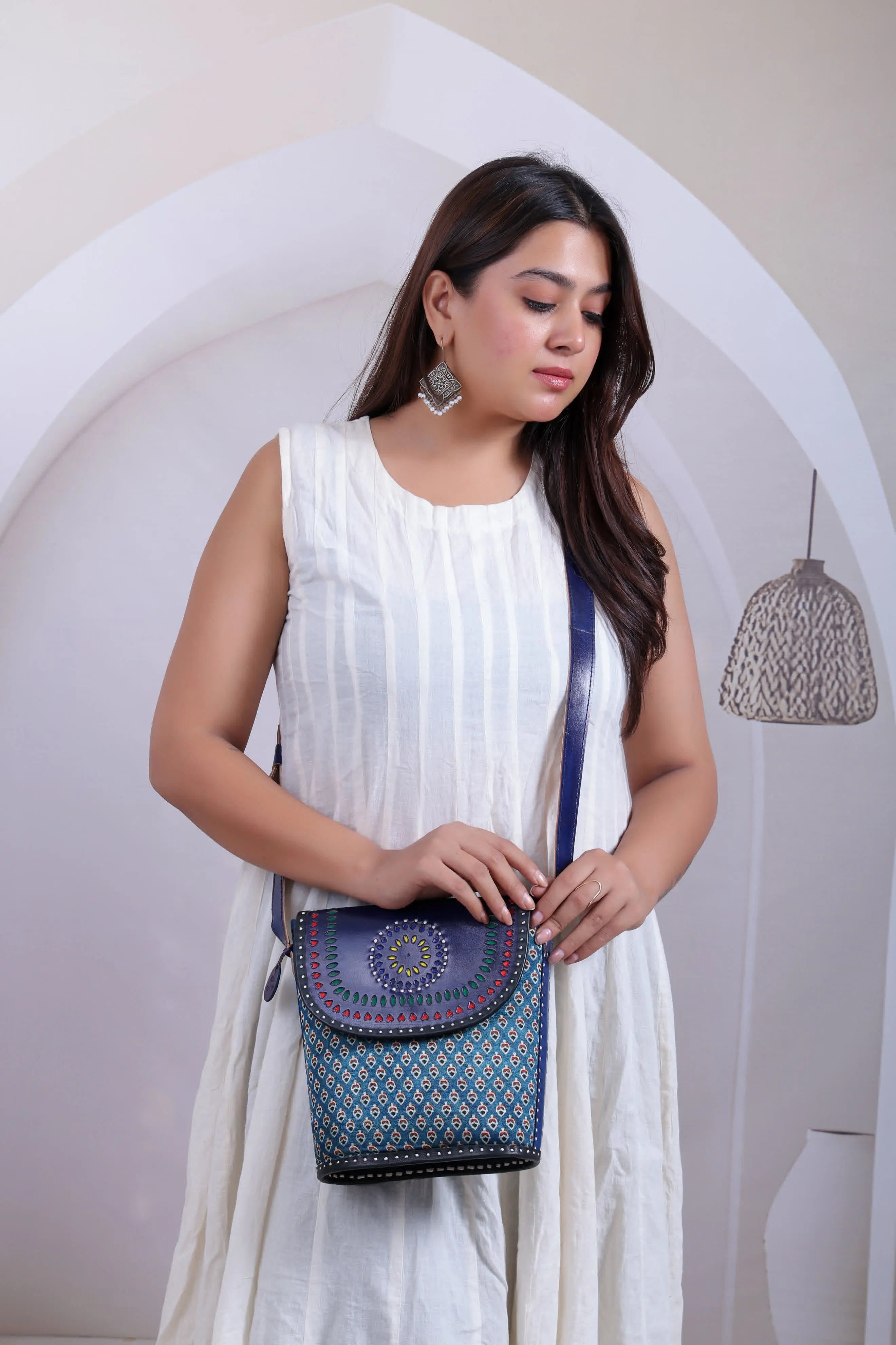 Indigo Ajarakh Bucket - The sling RAKHIYO