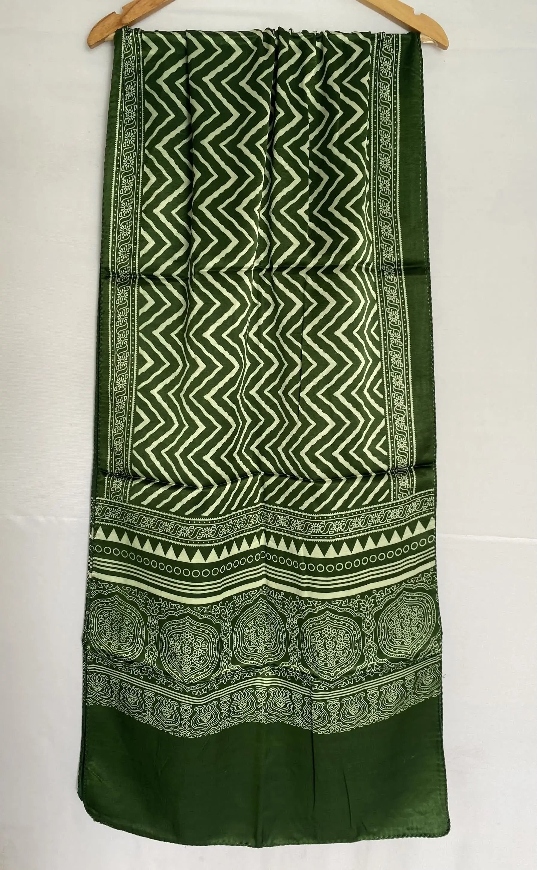 Laheriya Mashroo Stoles RAKHIYO