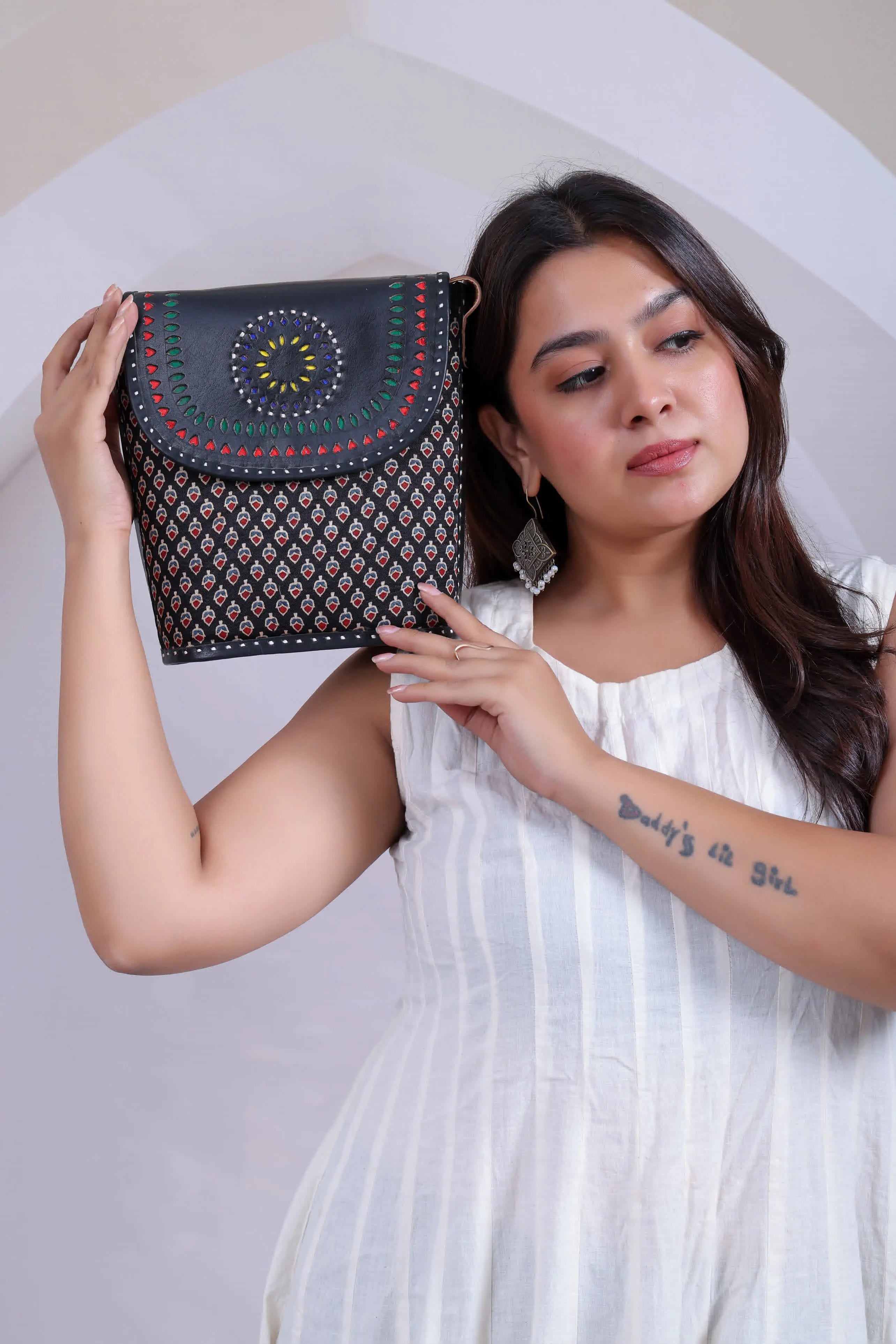 Black Ajarakh Bucket - The sling RAKHIYO