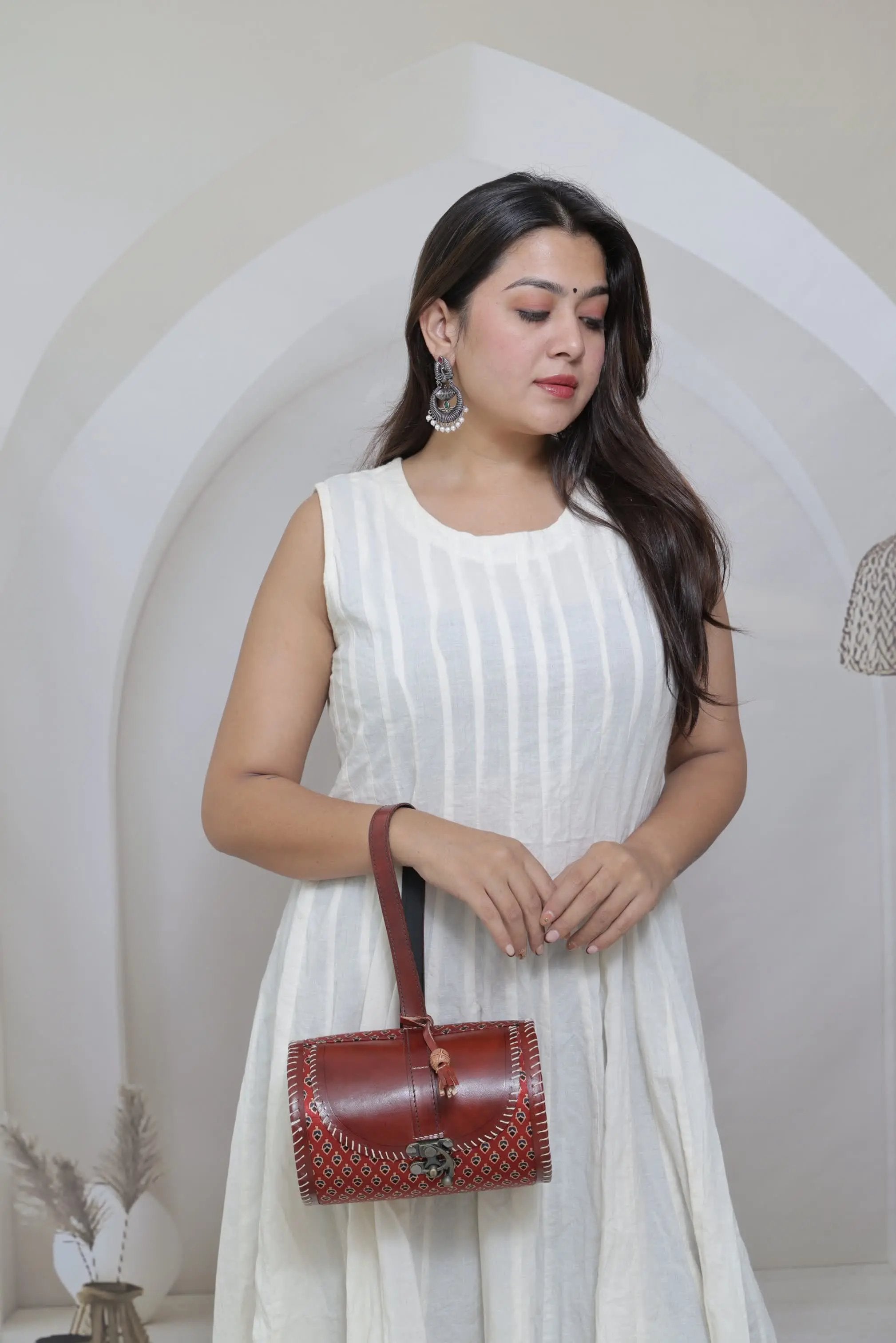 Dholak Maroon - The Sling RAKHIYO