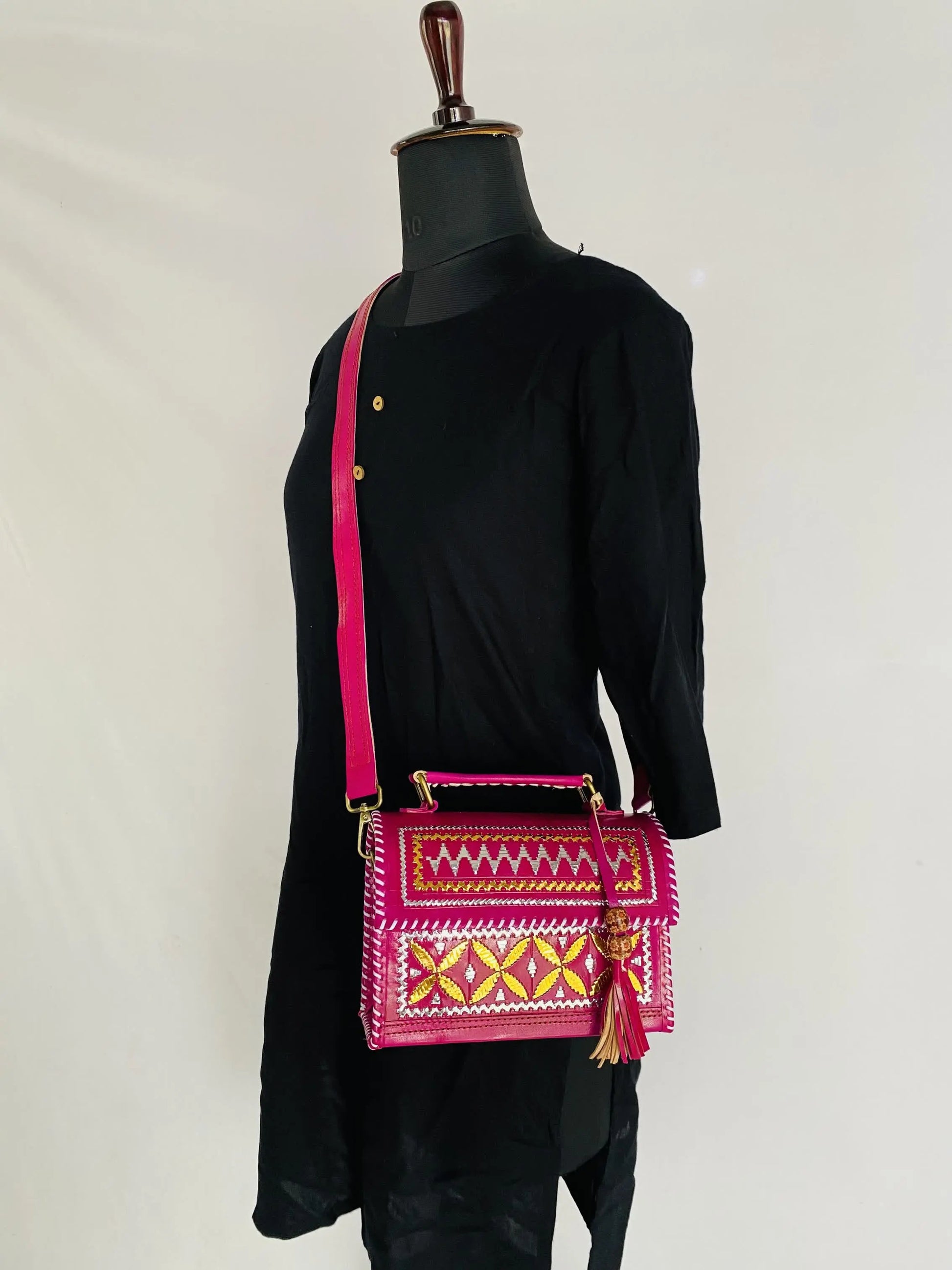 Kutchhi Pink Jari Hut - The Sling RAKHIYO