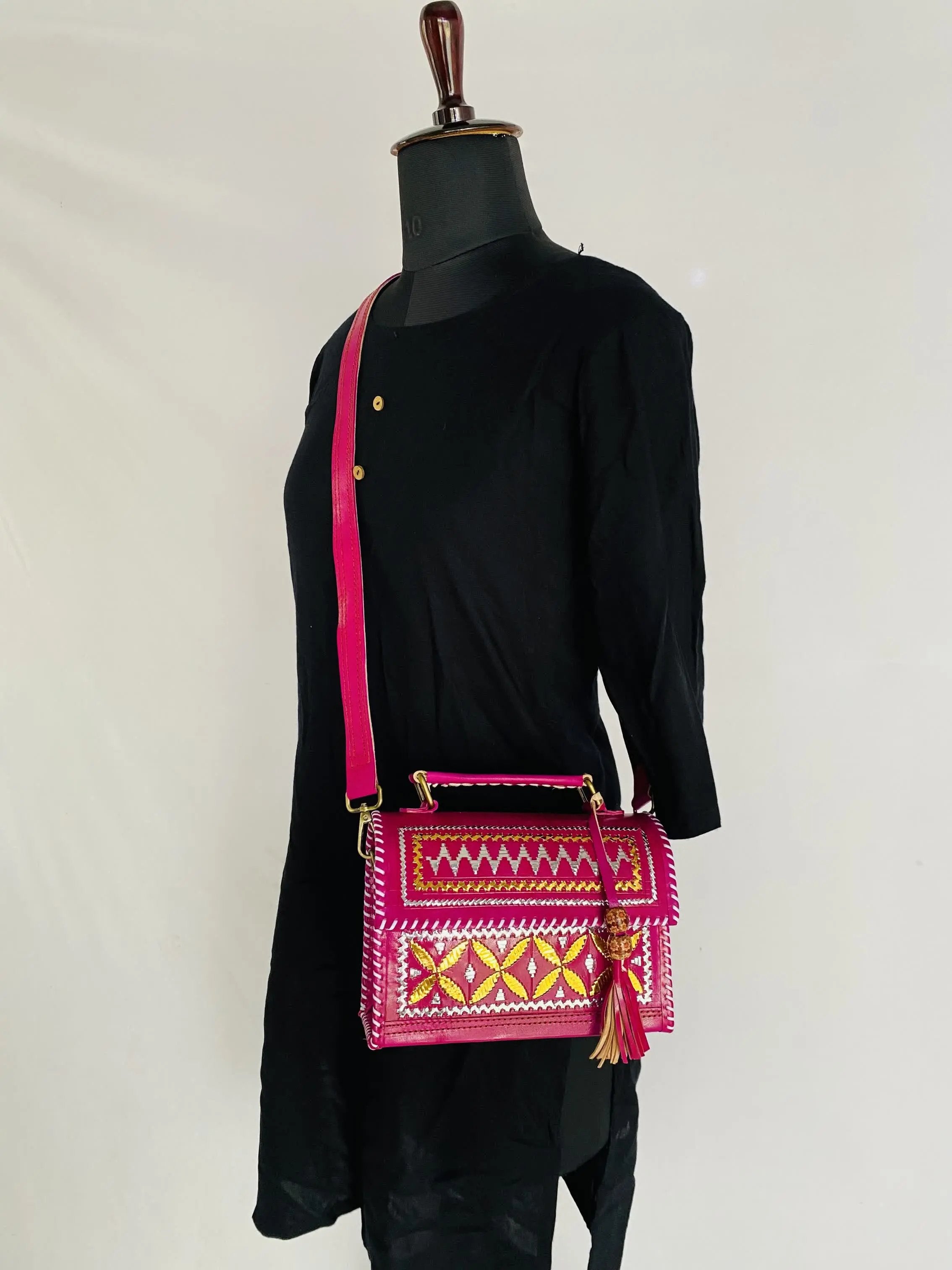 Kutchhi Pink Jari Hut - The Sling RAKHIYO