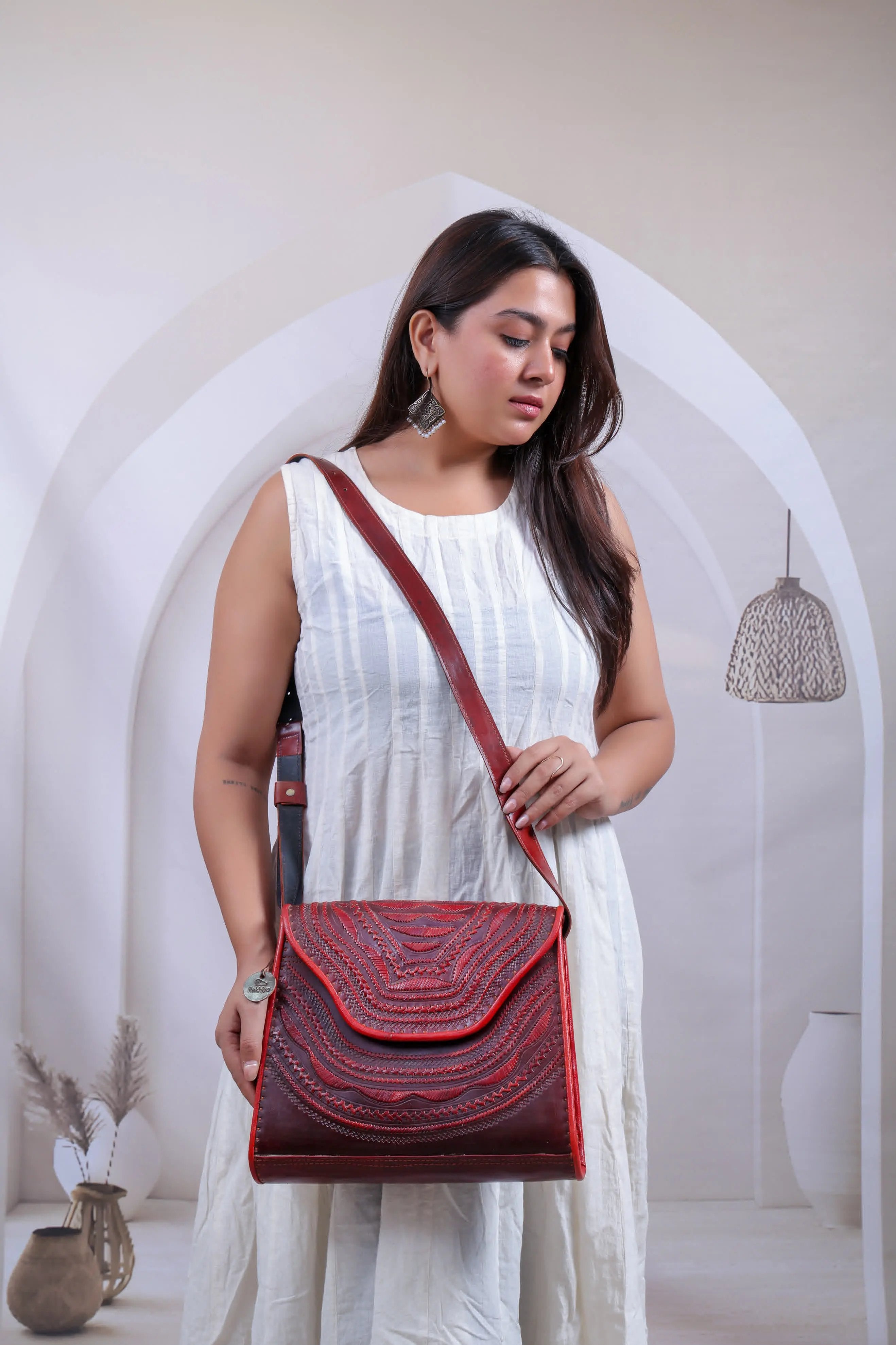 Kashida Embroidered Leather- The Sling RAKHIYO