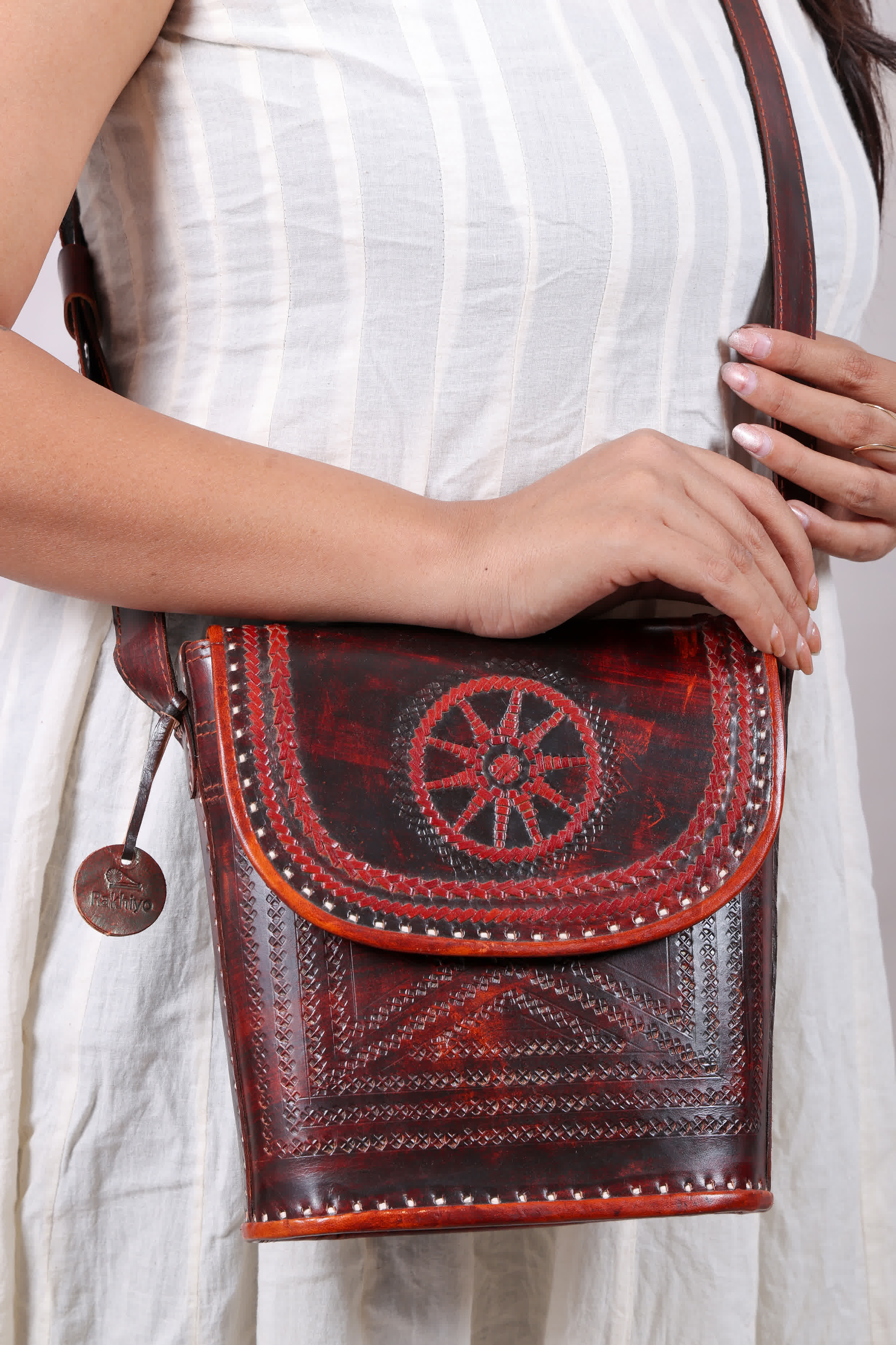 Plain Punching Bucket - The Sling RAKHIYO