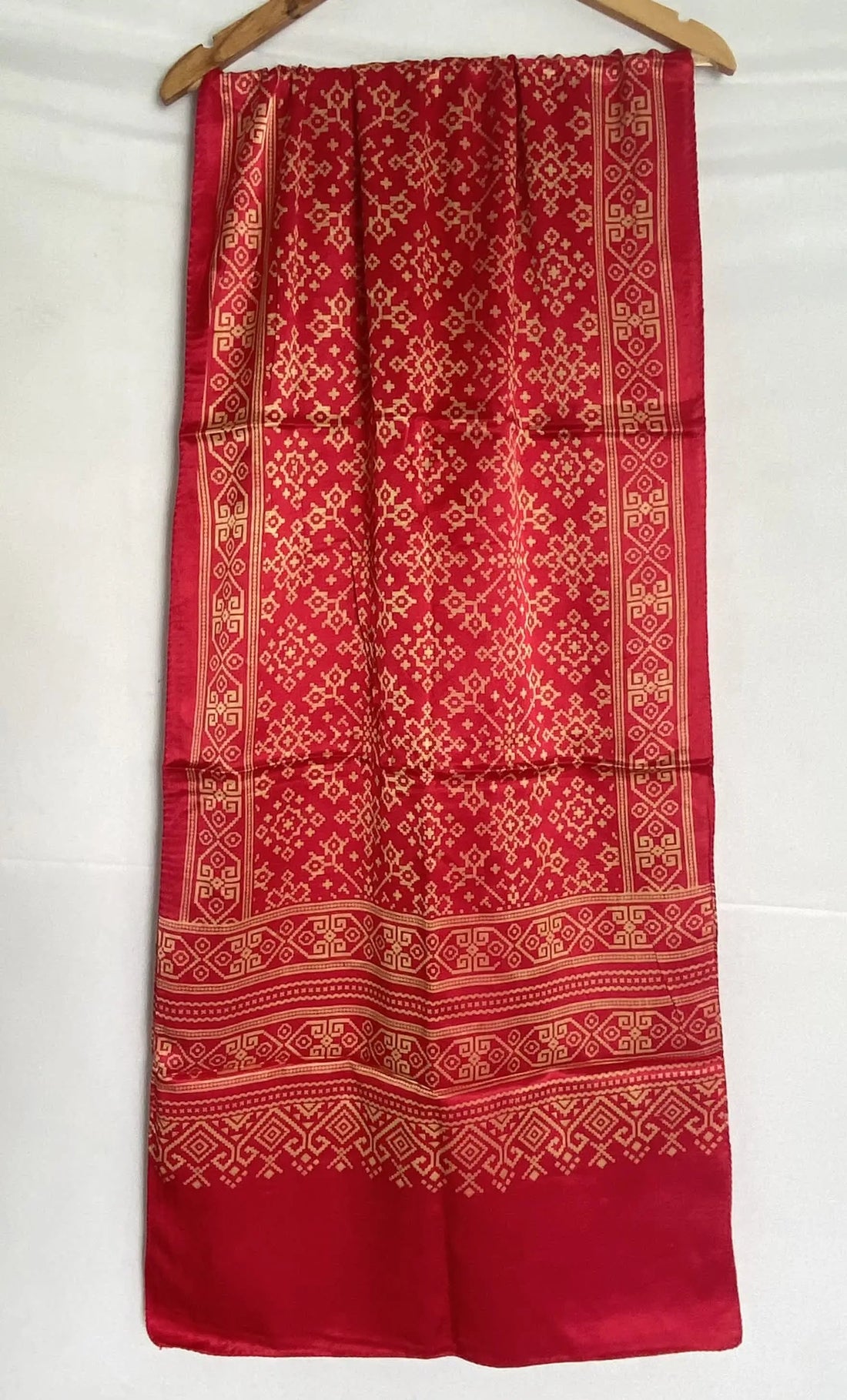 Patola Mashroo Stoles RAKHIYO