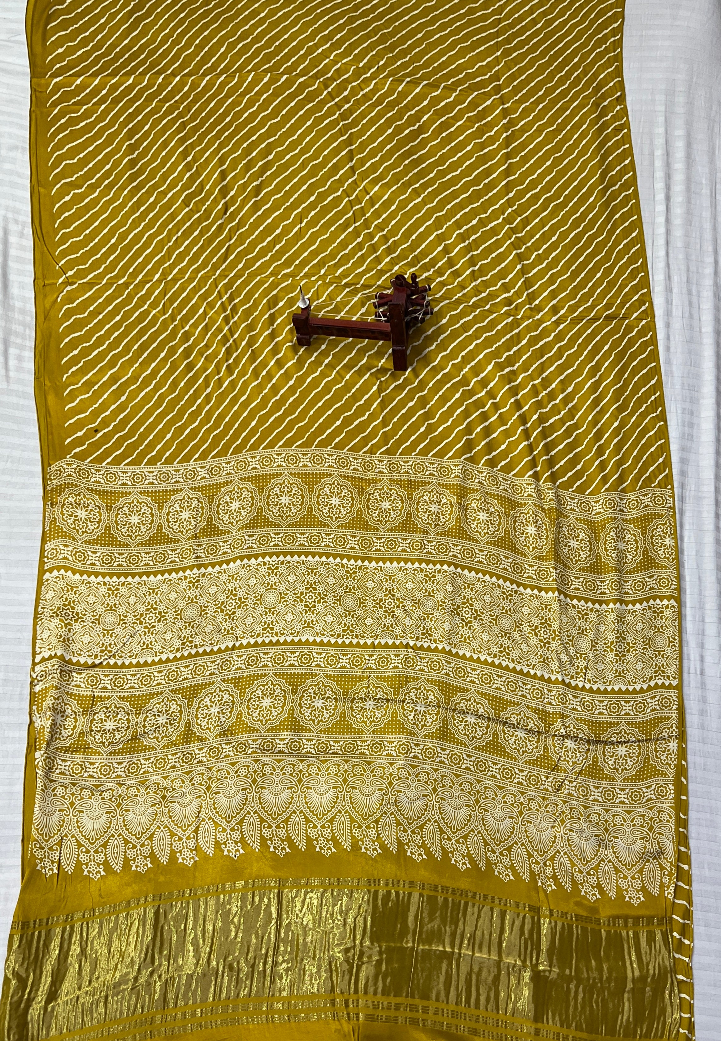 Tissue Laheriya Ajarakh Modal Saree