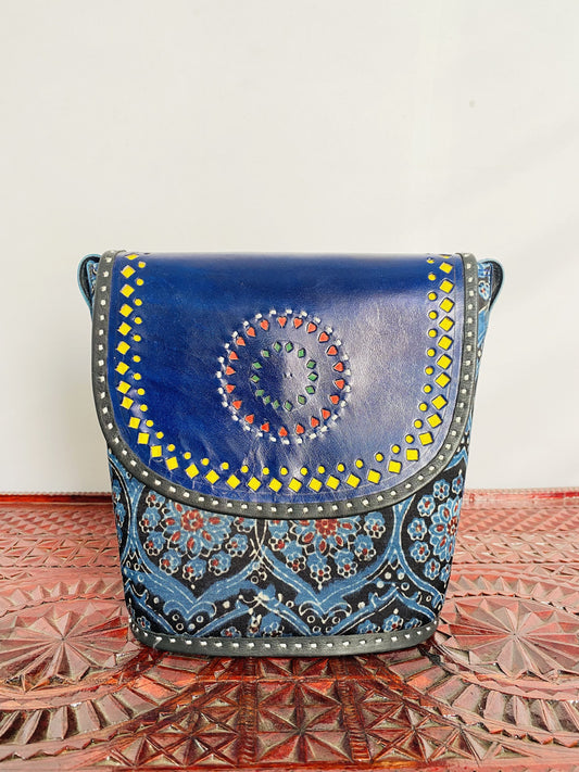 Ajarakh Bucket - The sling