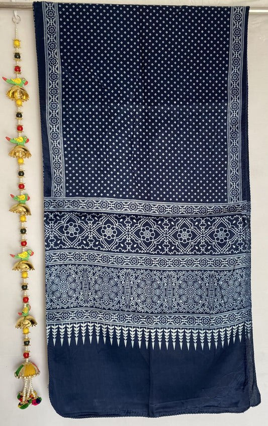 Bandhani Mashroo Stoles