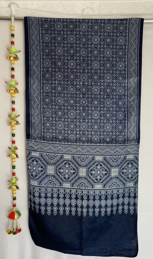 Ajarakh Mashroo Stoles