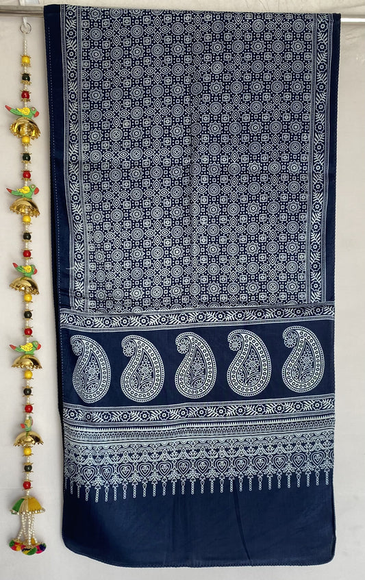 Ajarakh Mashroo Stoles