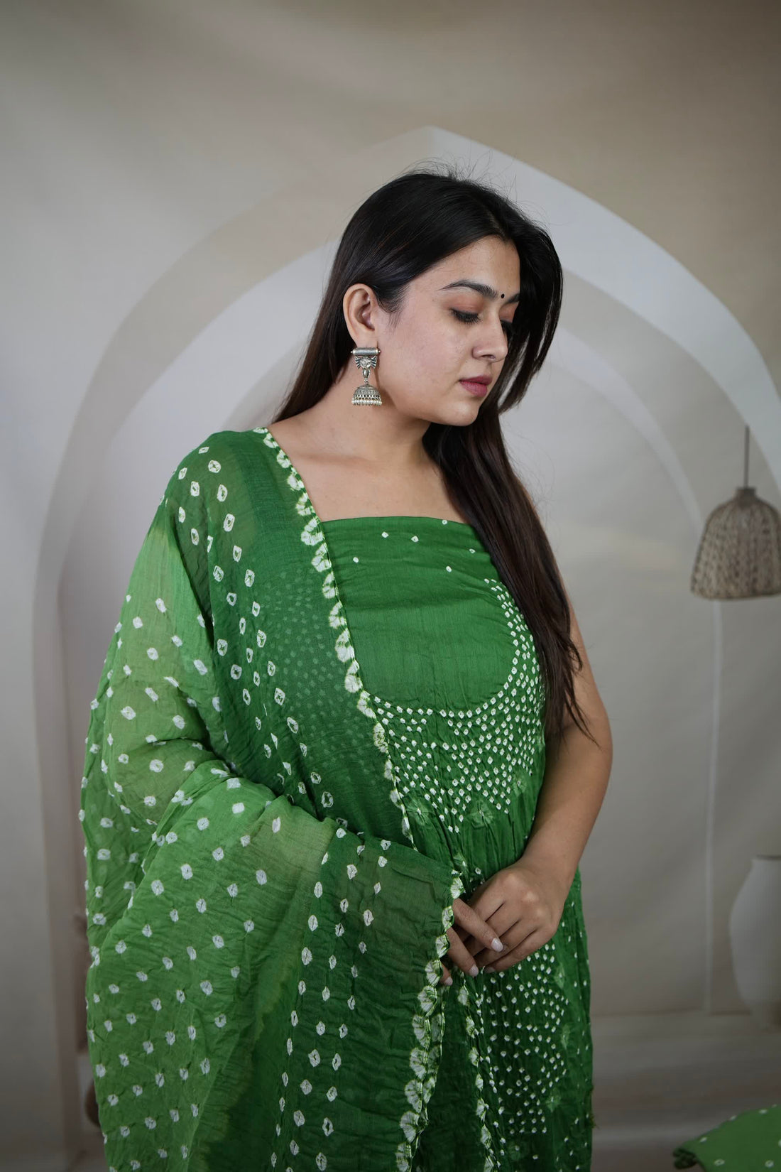 Green Chakor Bandhani Suit Material