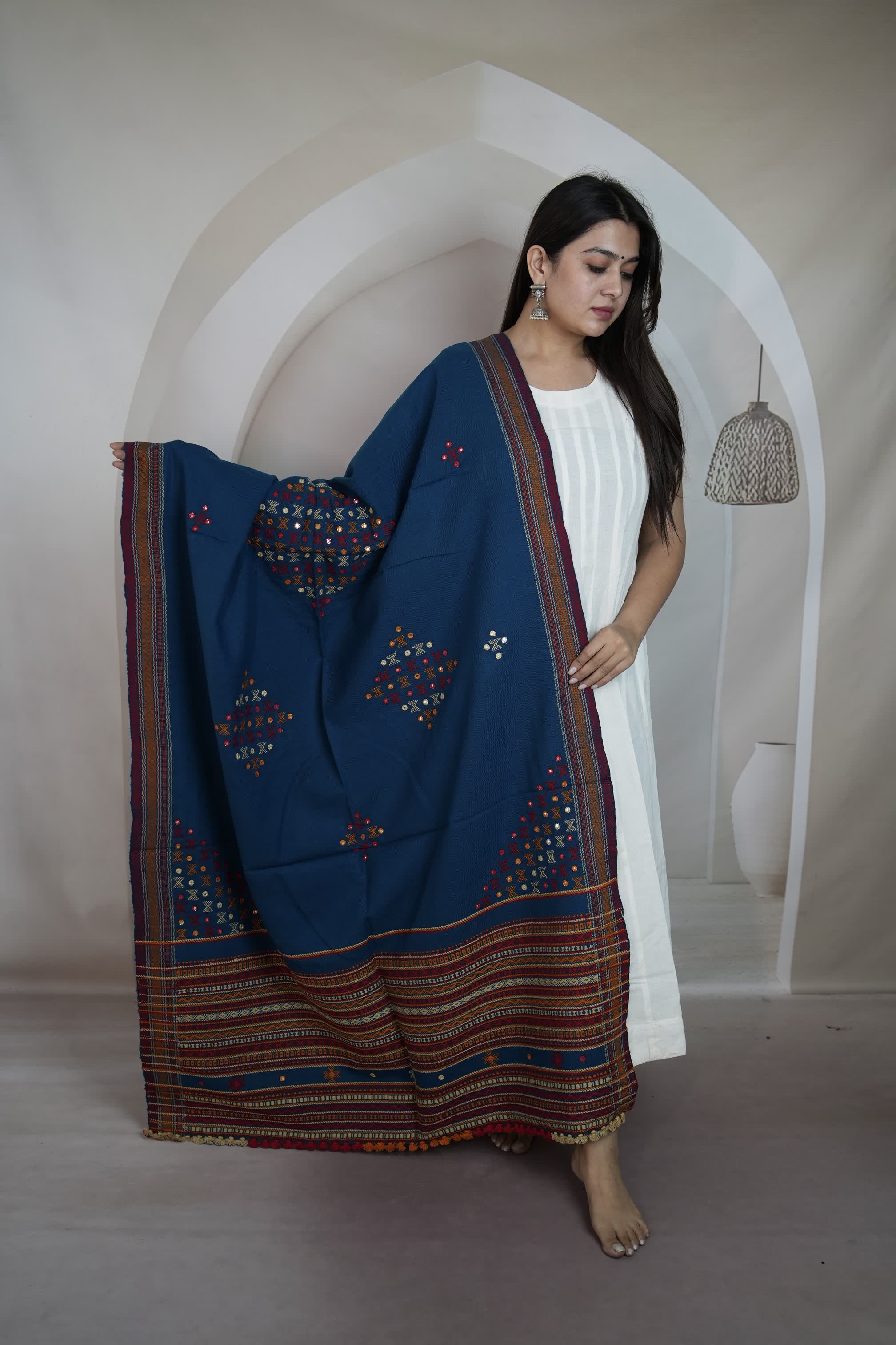 Teal Blue Corner Buti Handwoven Woolen Shawl